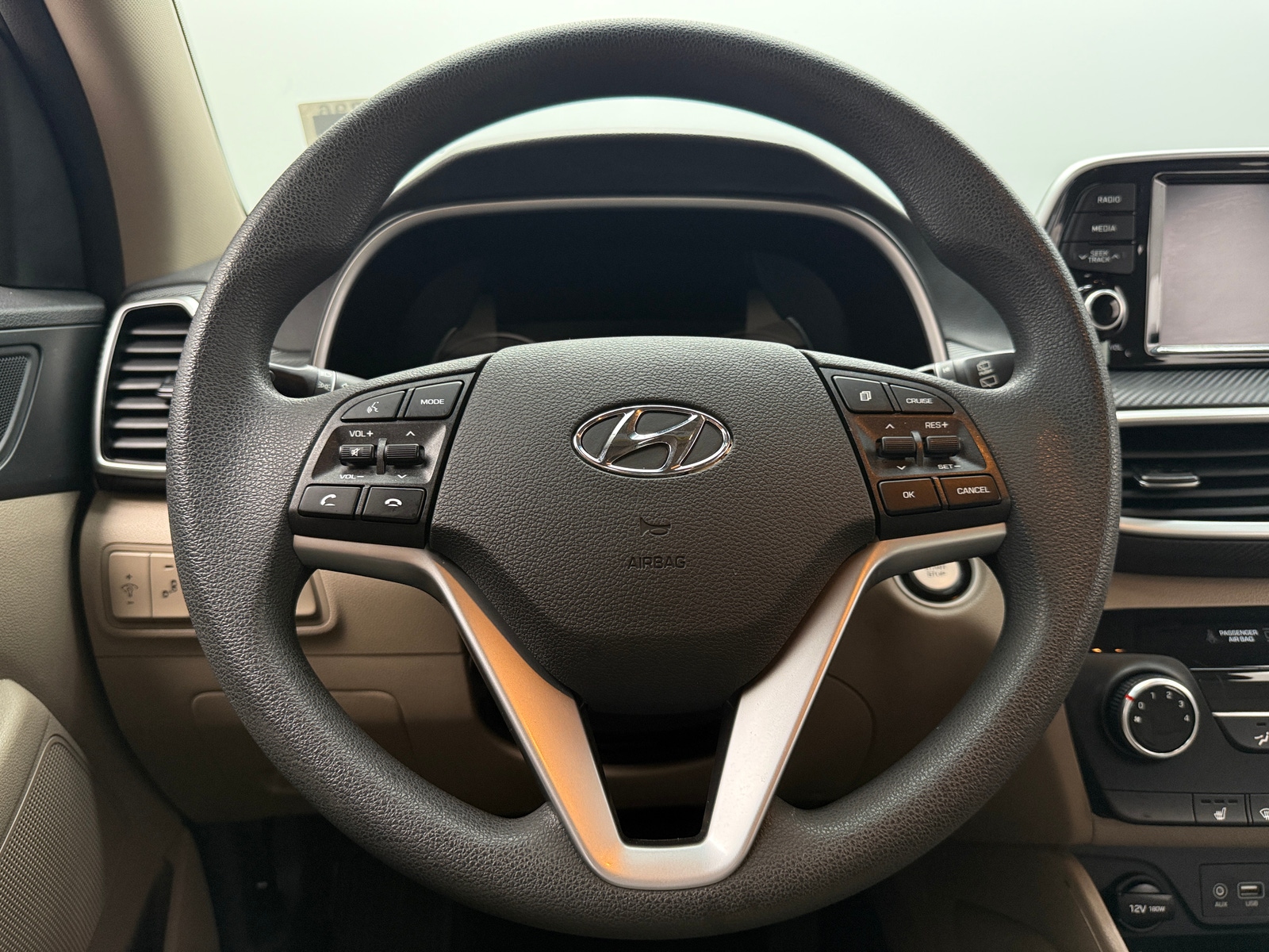 Thumbnail: 2019 Hyundai Tucson - 5