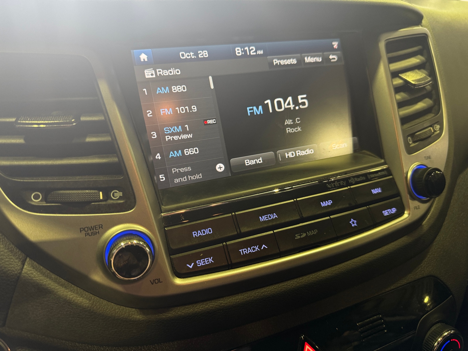 Thumbnail: 2018 Hyundai Tucson - 3