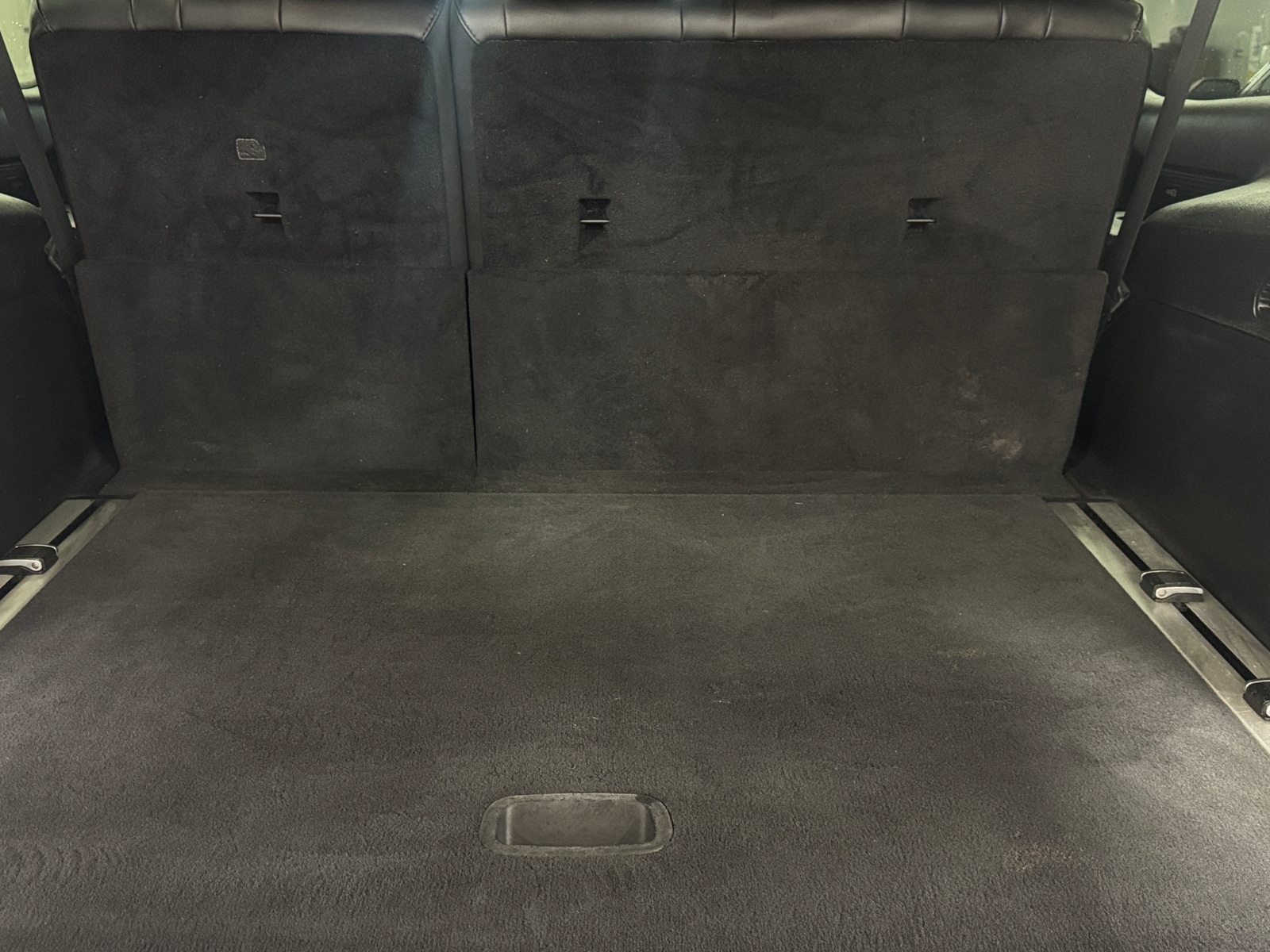 Thumbnail: 2023 Jeep Wagoneer - 6