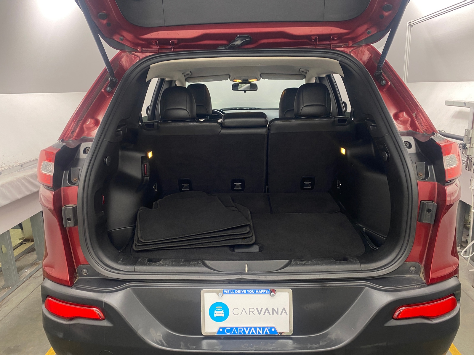 Thumbnail: 2017 Jeep Cherokee - 6