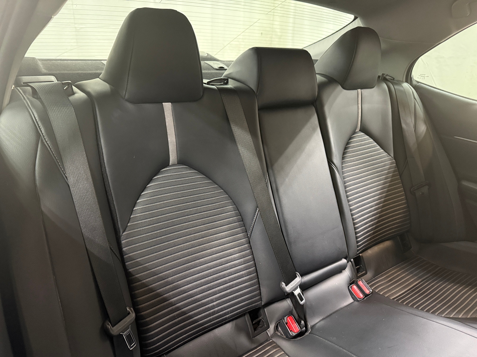 Thumbnail: 2021 Toyota Camry - 6