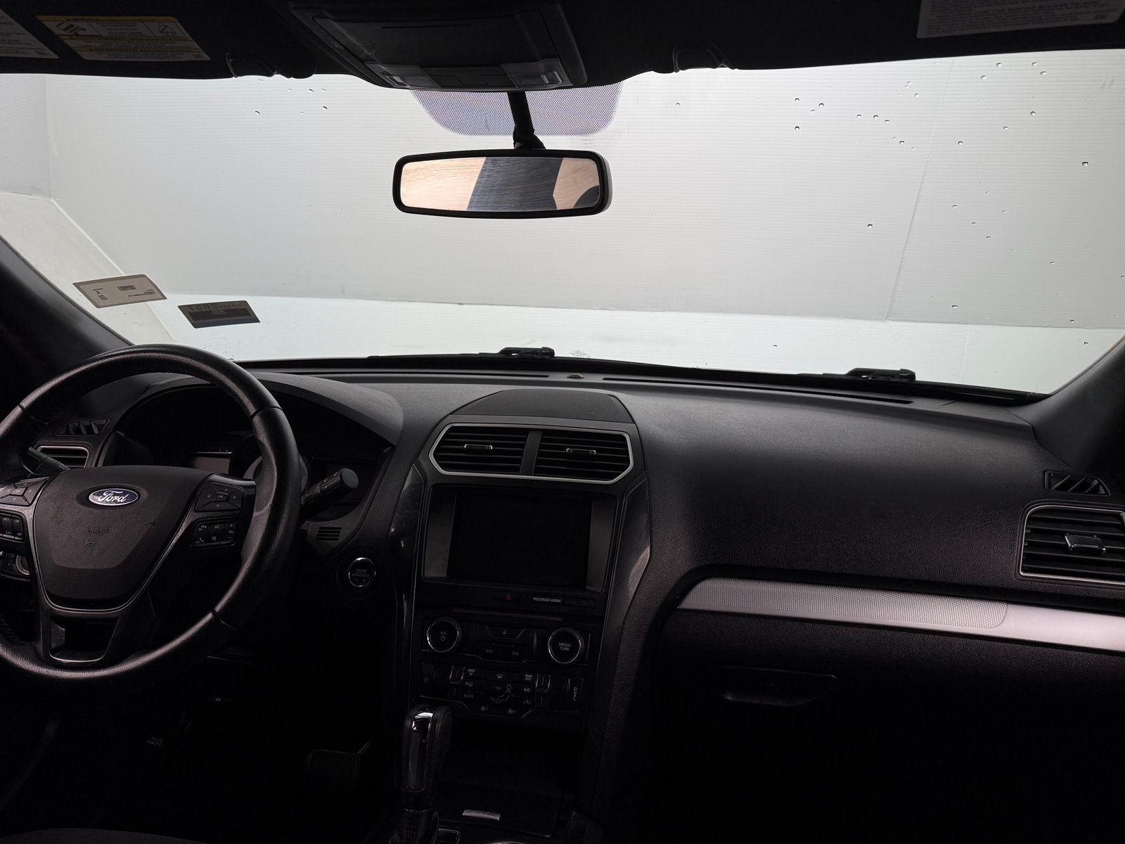 Thumbnail: 2017 Ford Explorer - 3