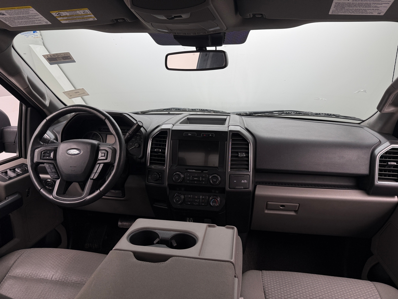 Thumbnail: 2019 Ford Econoline - 3