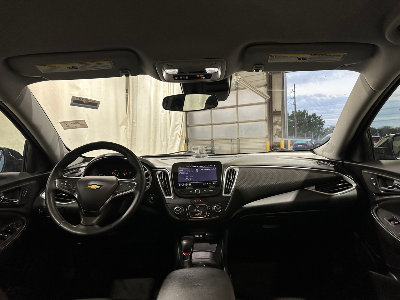 Thumbnail: 2024 Chevrolet Malibu - 3