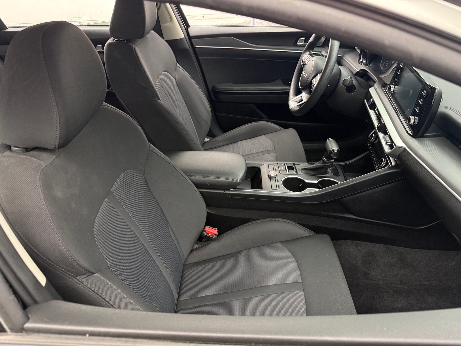 Thumbnail: 2022 Kia K5 - 2