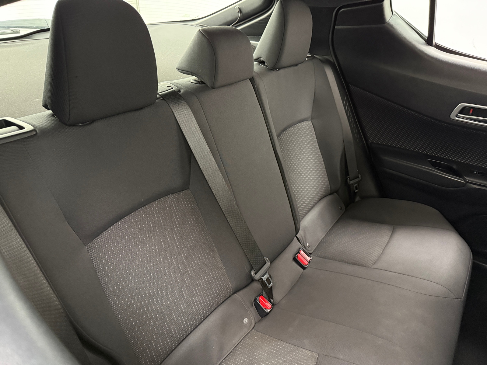 Thumbnail: 2018 Toyota C-HR - 6