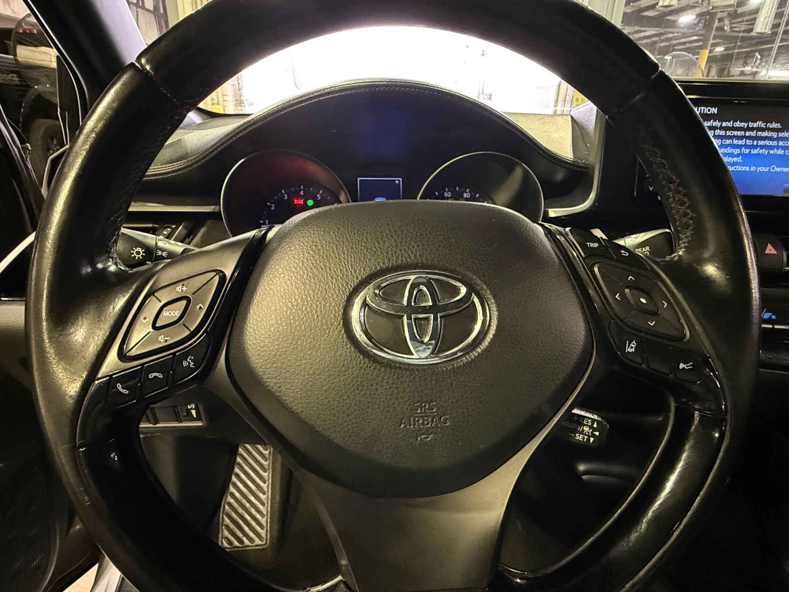 Thumbnail: 2018 Toyota C-HR - 5