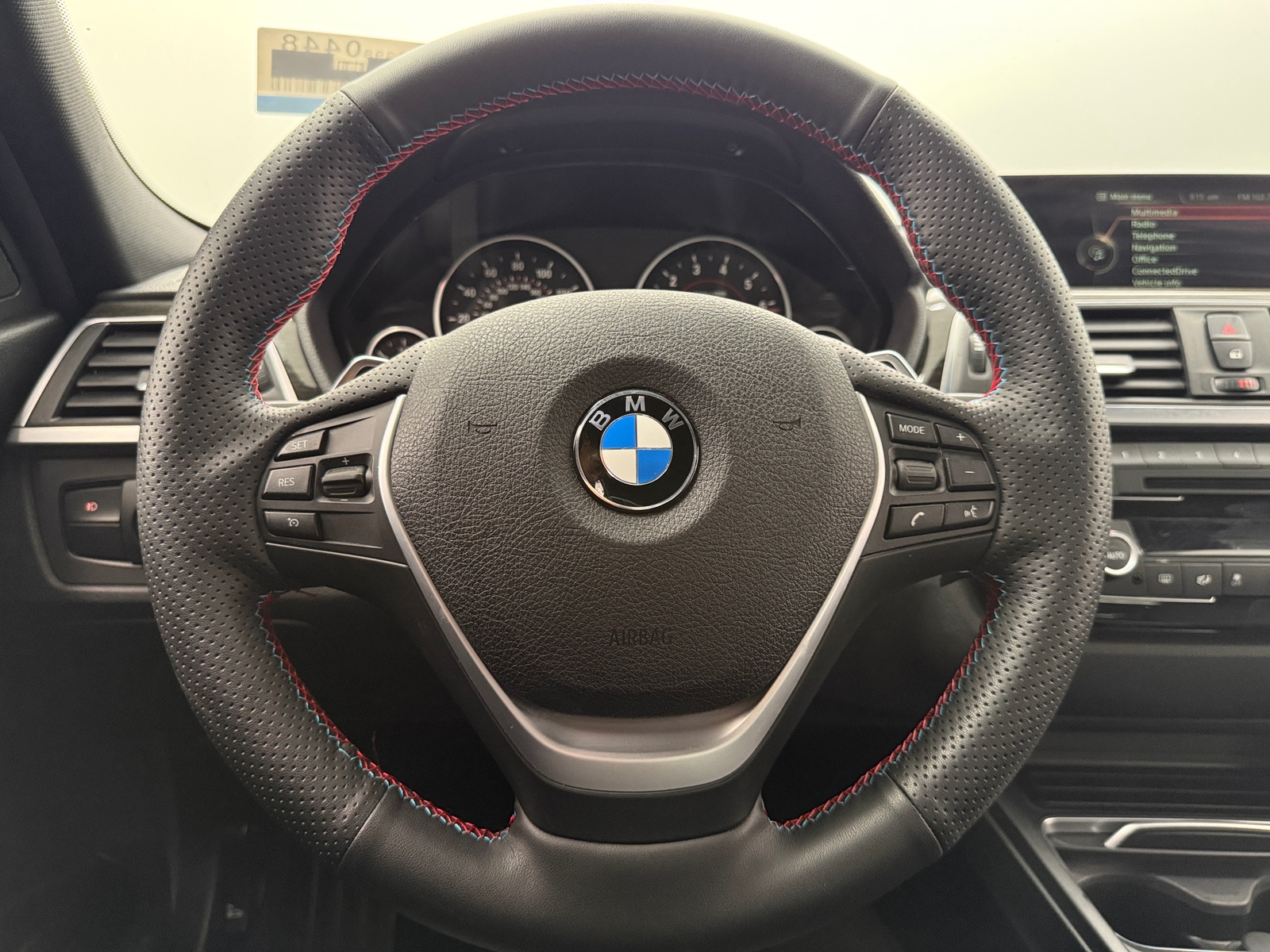 Thumbnail: 2016 BMW 3 Series - 4