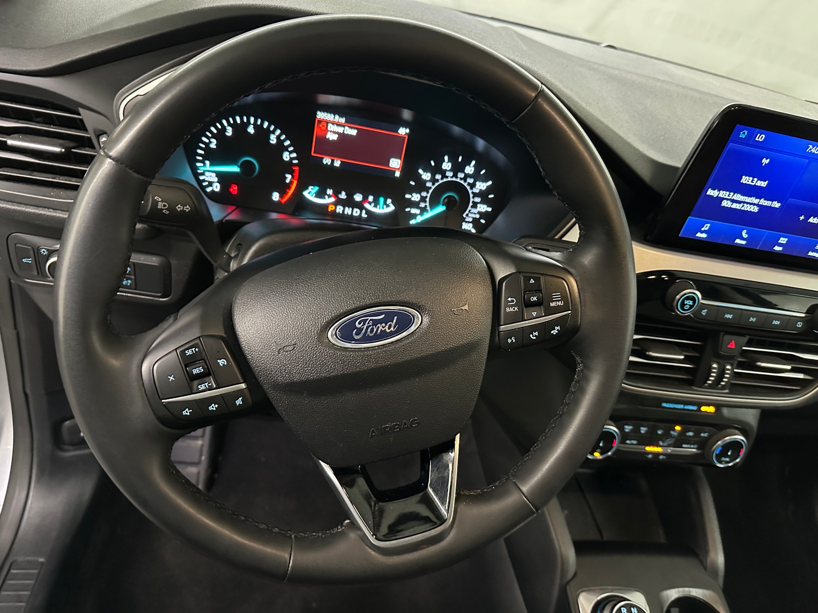 Thumbnail: 2022 Ford Escape - 5