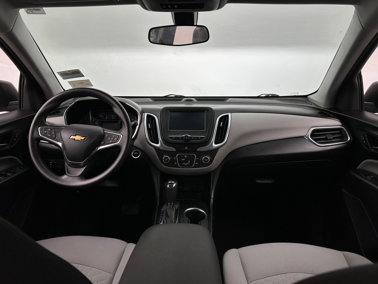 Thumbnail: 2018 Chevrolet Equinox - 3