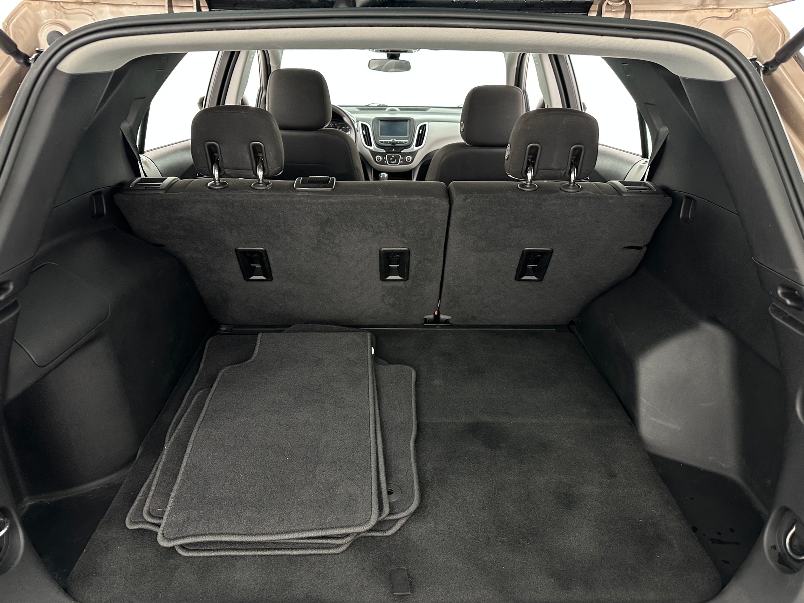 Thumbnail: 2018 Chevrolet Equinox - 7