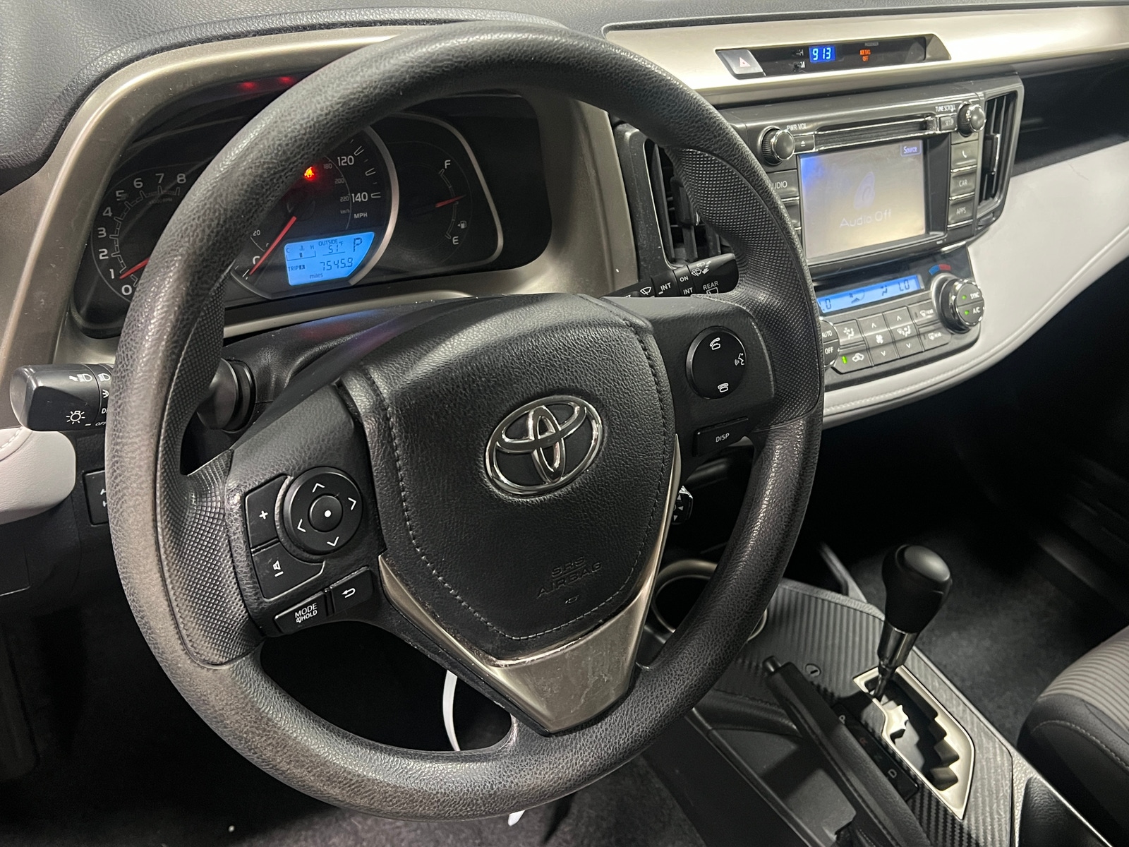 Thumbnail: 2013 Toyota RAV4 - 5