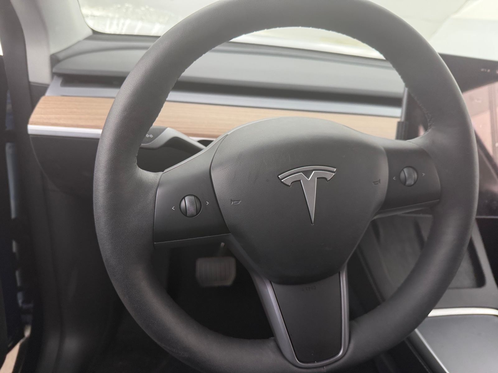 Thumbnail: 2024 Tesla Model Y - 4