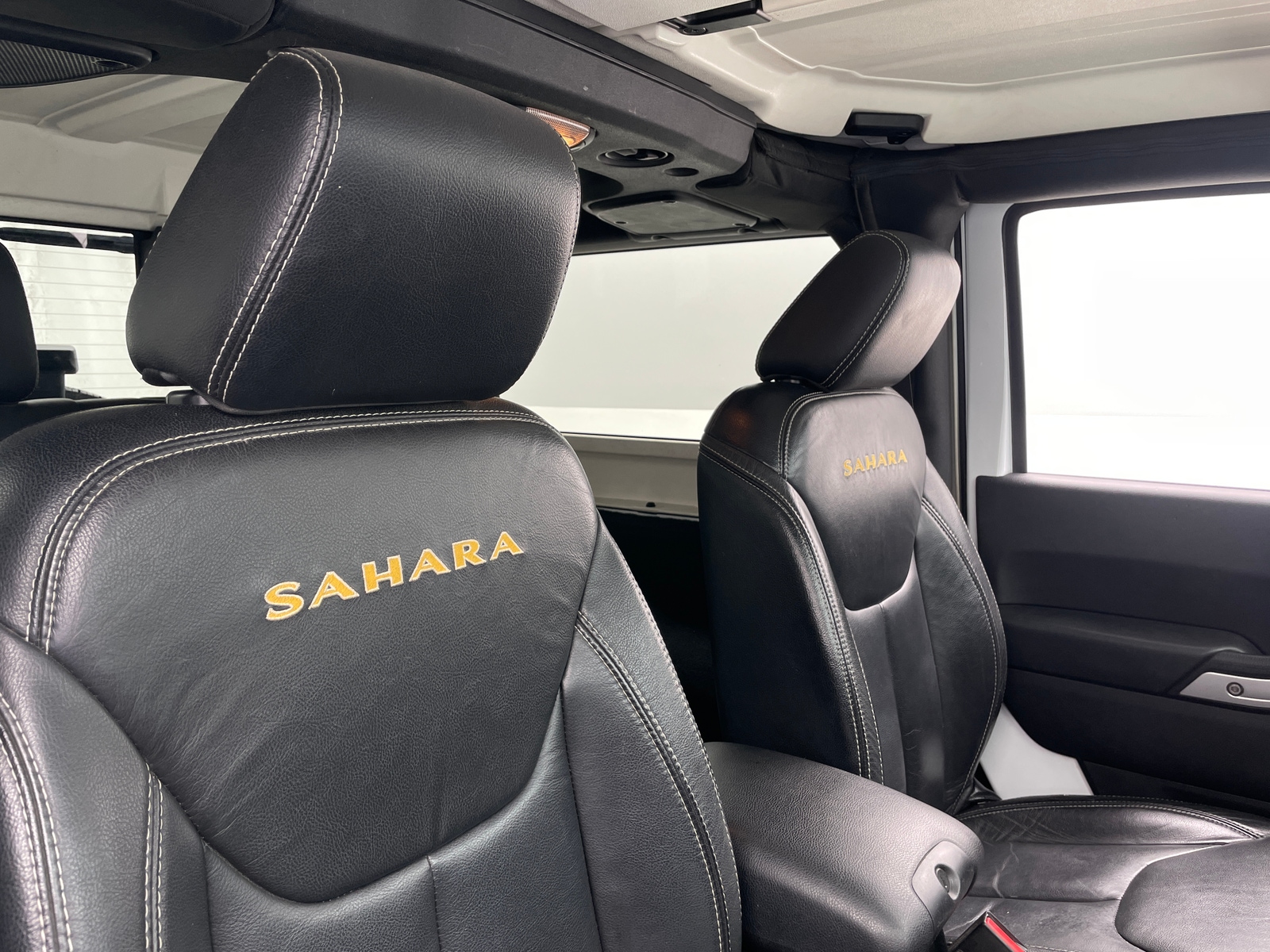 Thumbnail: 2015 Jeep Wrangler - 2