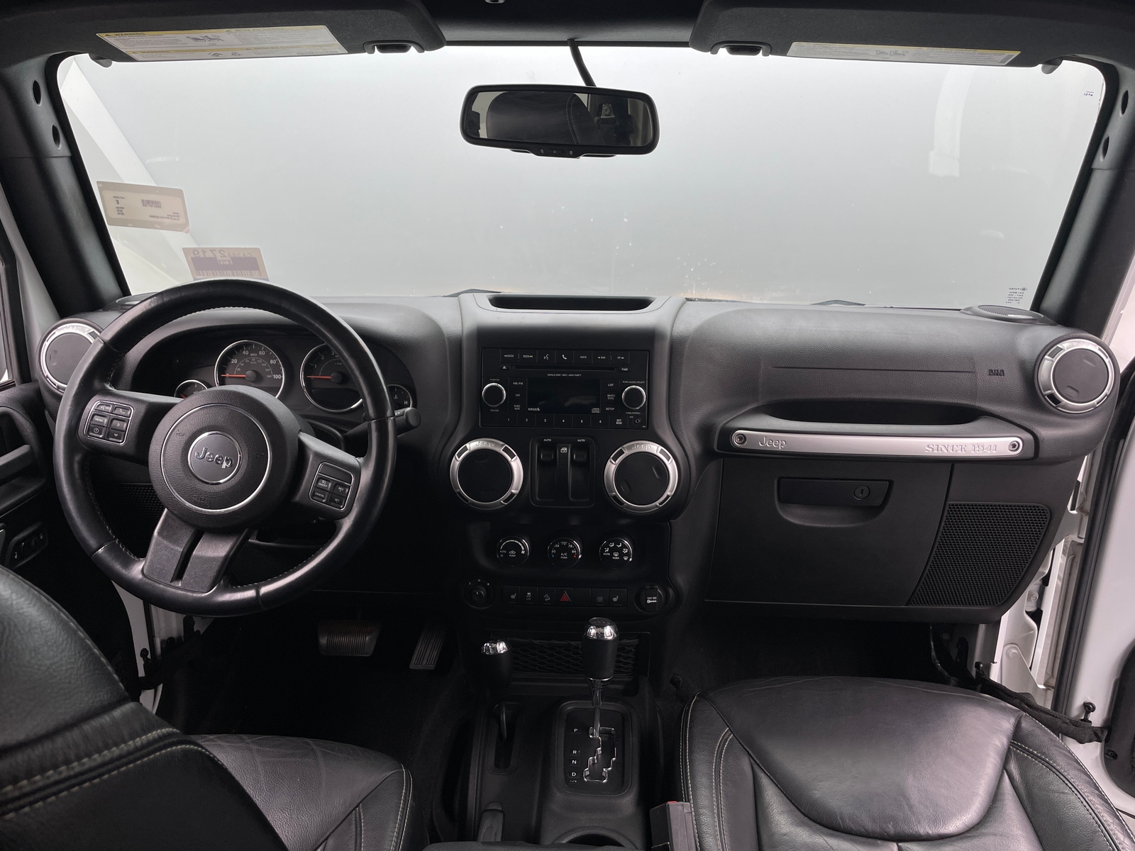 Thumbnail: 2015 Jeep Wrangler - 3