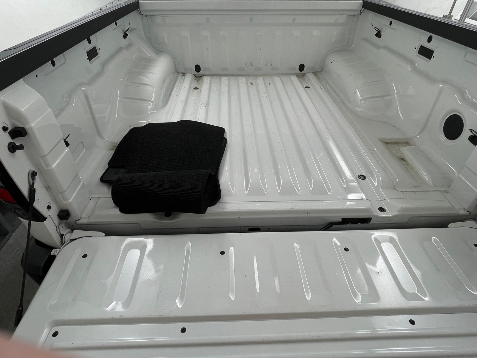 Thumbnail: 2023 Nissan Frontier - 7