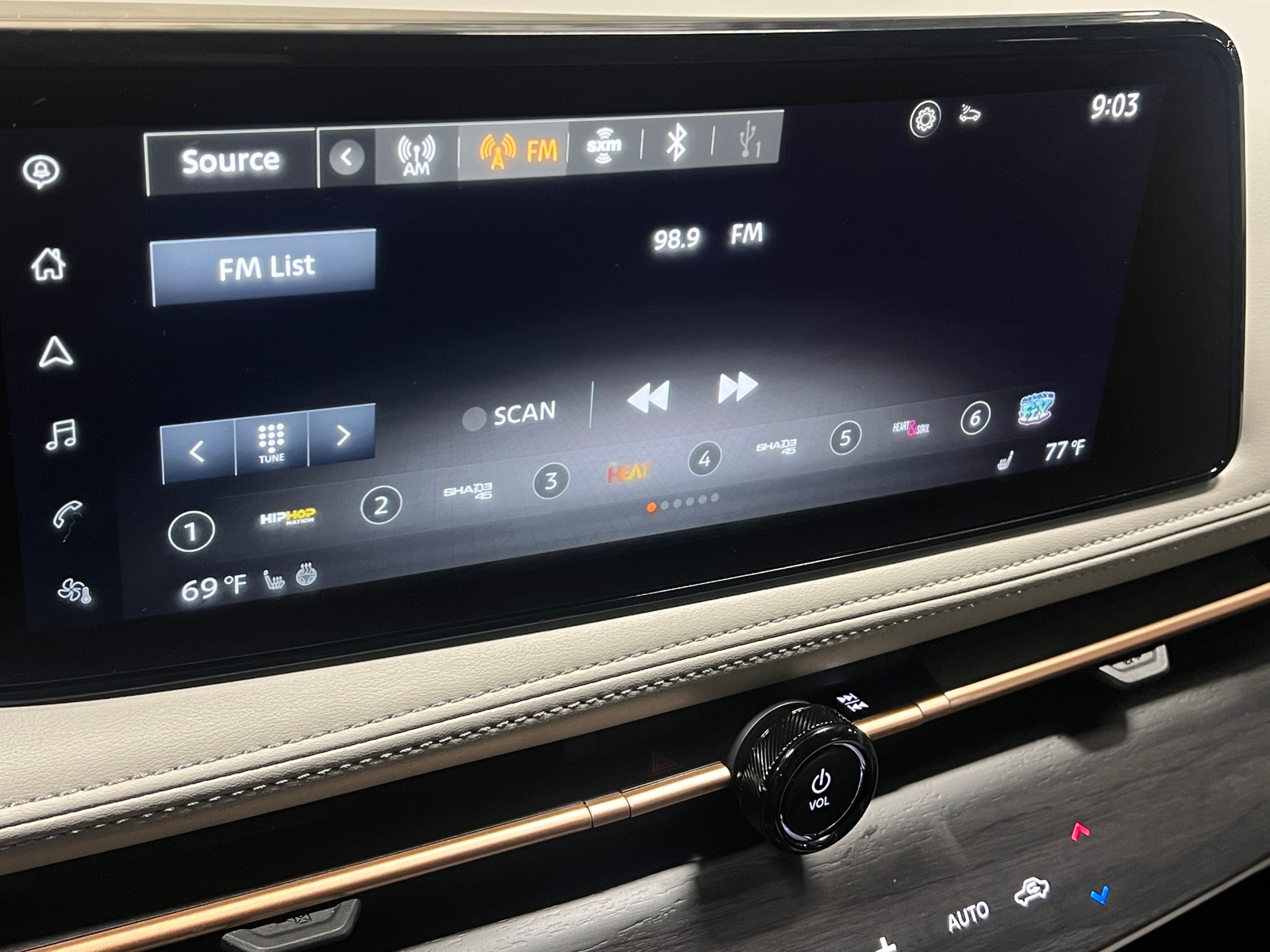 Thumbnail: 2024 Nissan Ariya - 3