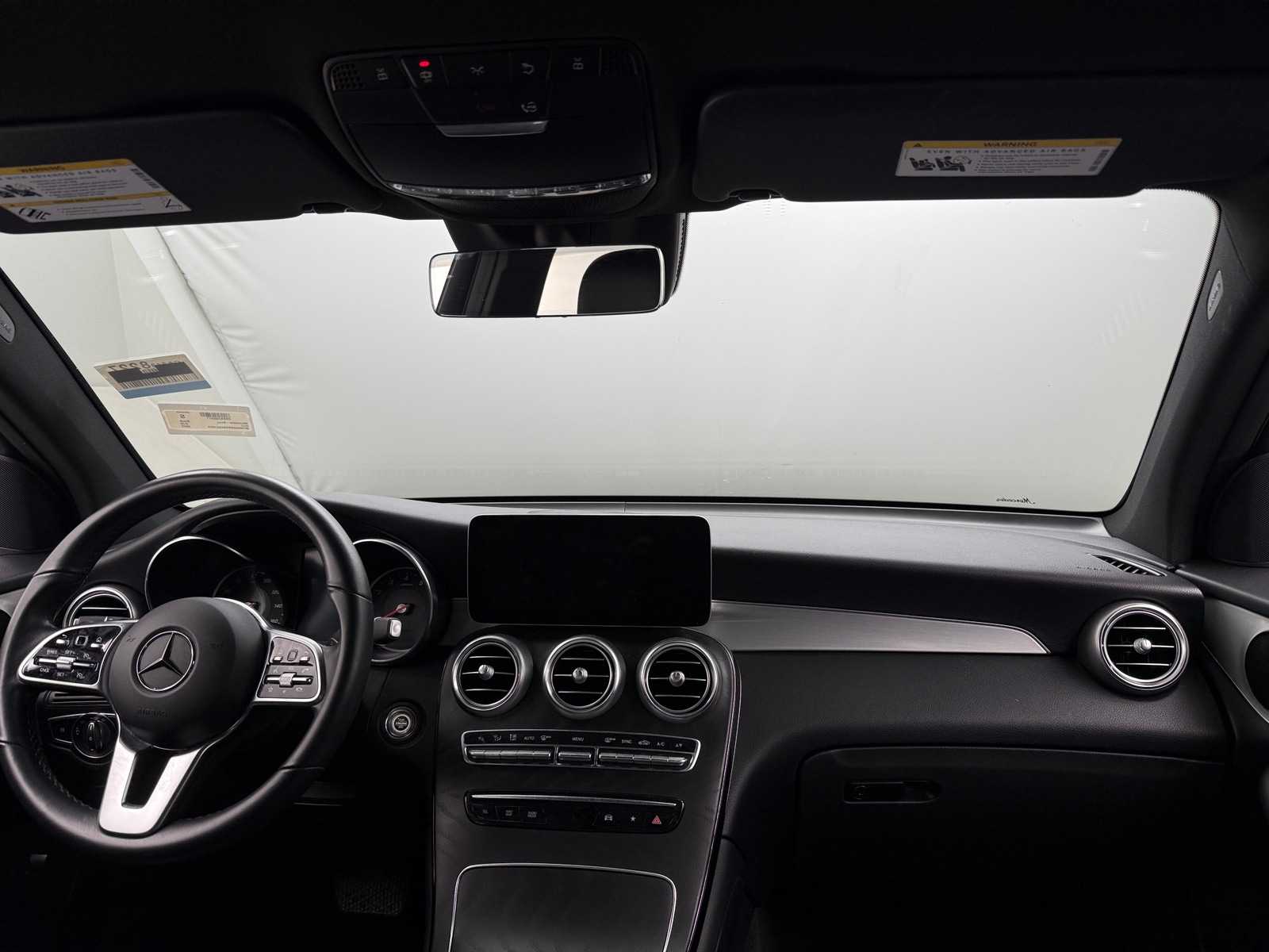 Thumbnail: 2022 Mercedes-Benz GLC - 2