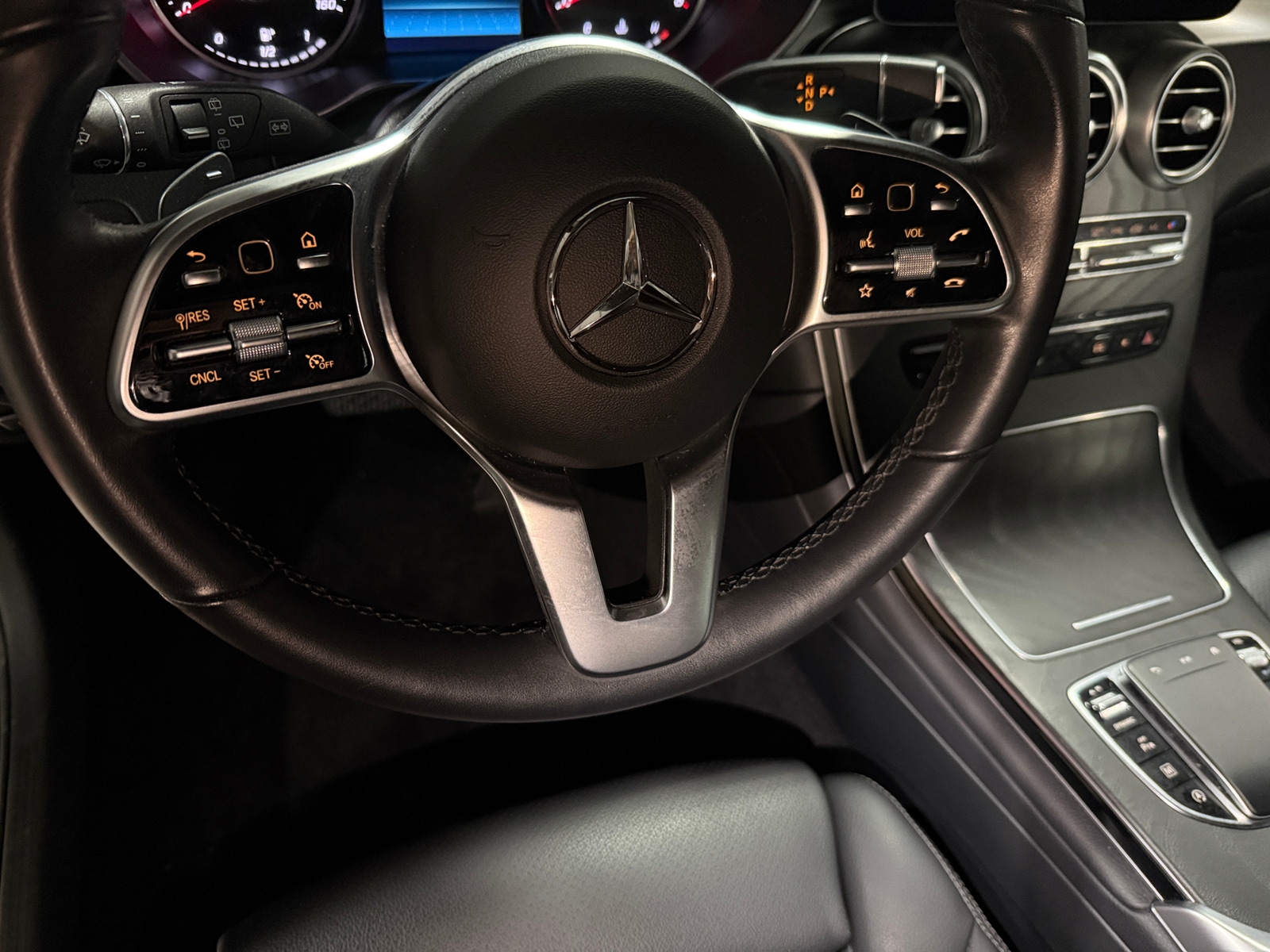 Thumbnail: 2022 Mercedes-Benz GLC - 4