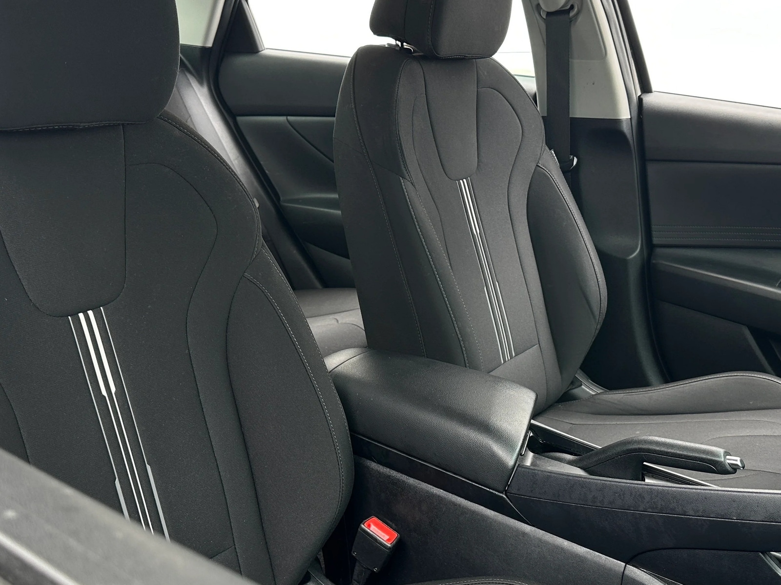 Thumbnail: 2023 Hyundai Elantra - 2