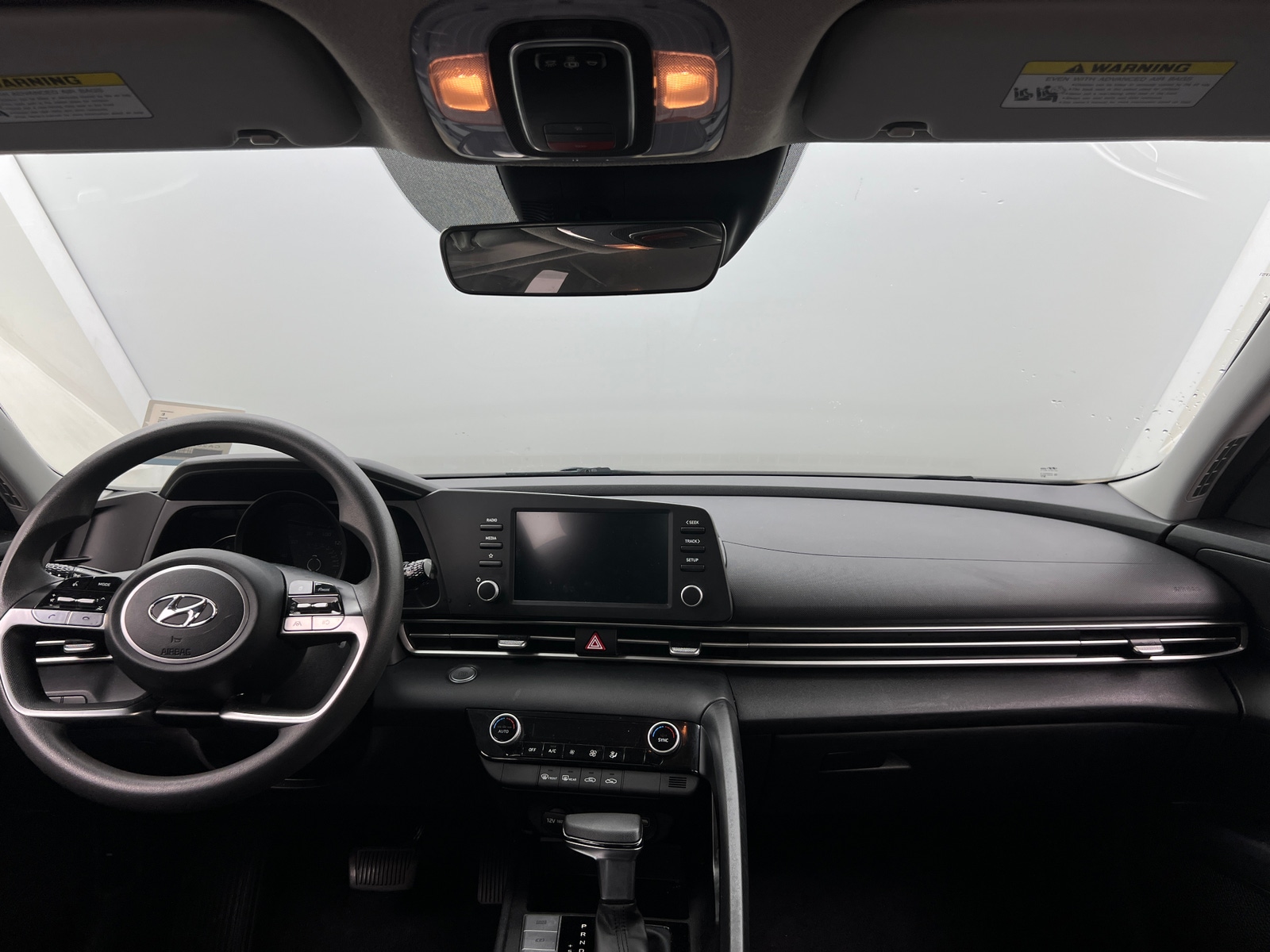 Thumbnail: 2023 Hyundai Elantra - 3