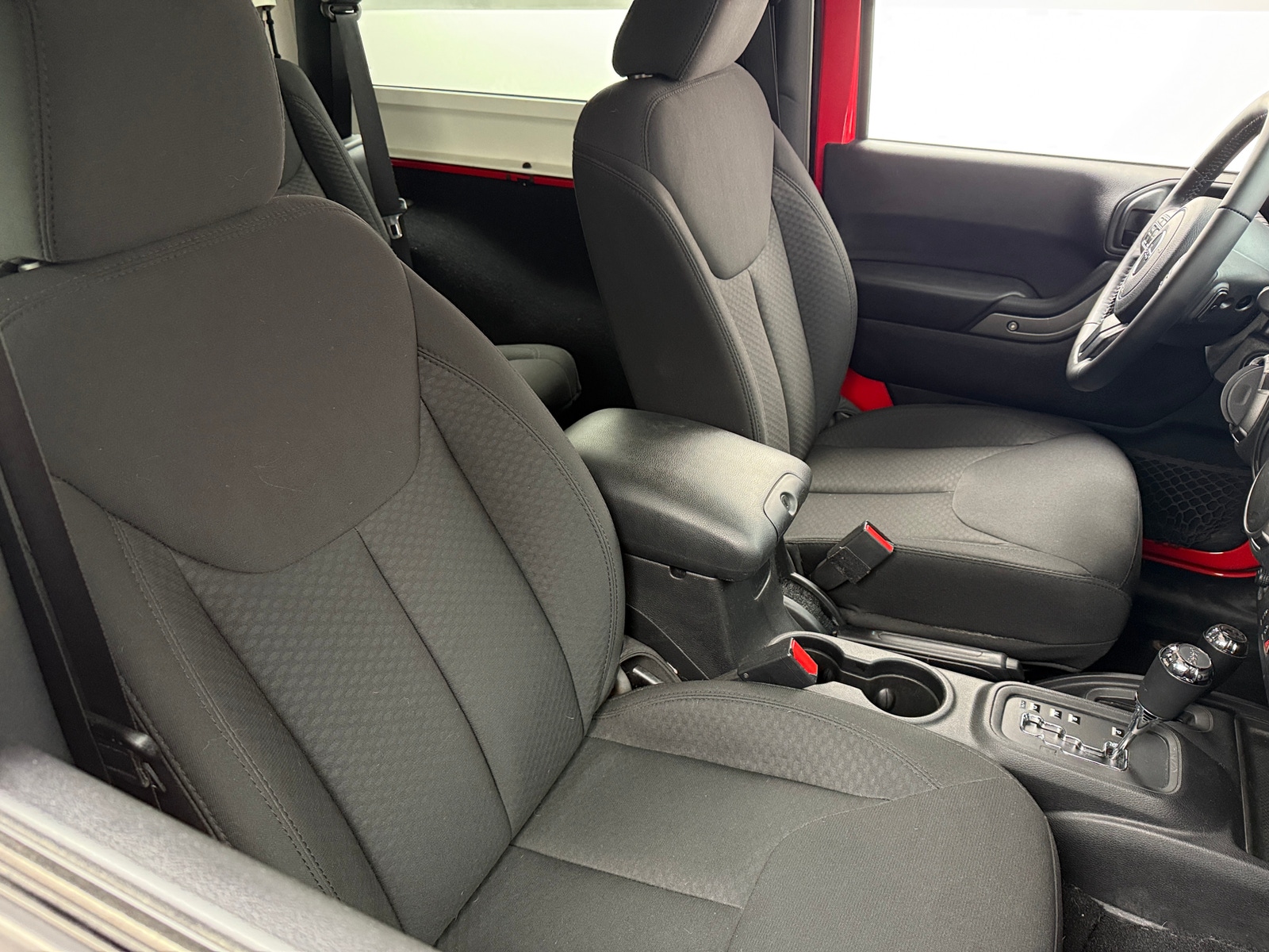 Thumbnail: 2016 Jeep Wrangler - 2