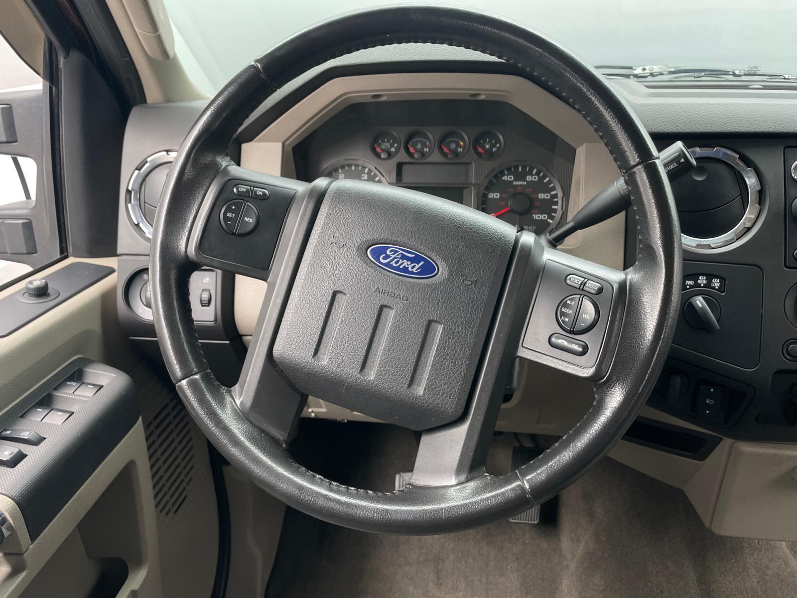 Thumbnail: 2010 Ford Econoline - 5