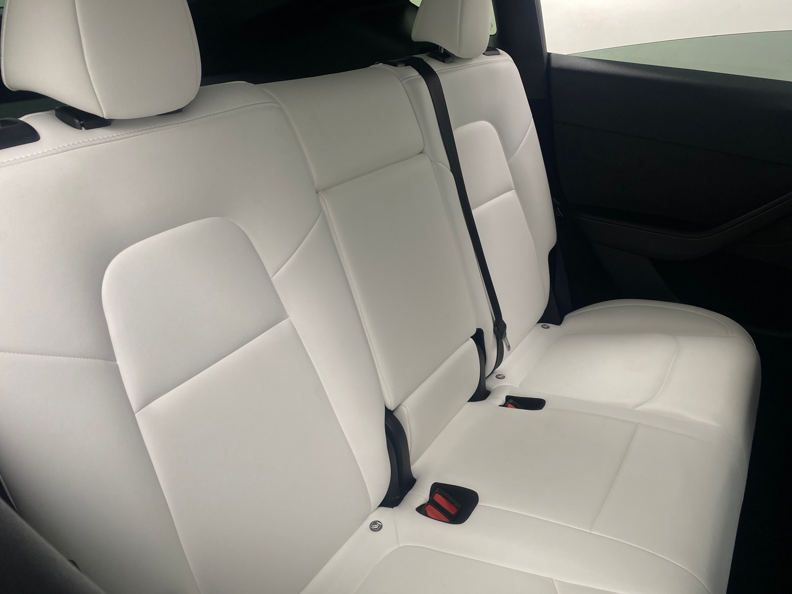 Thumbnail: 2024 Tesla Model Y - 4