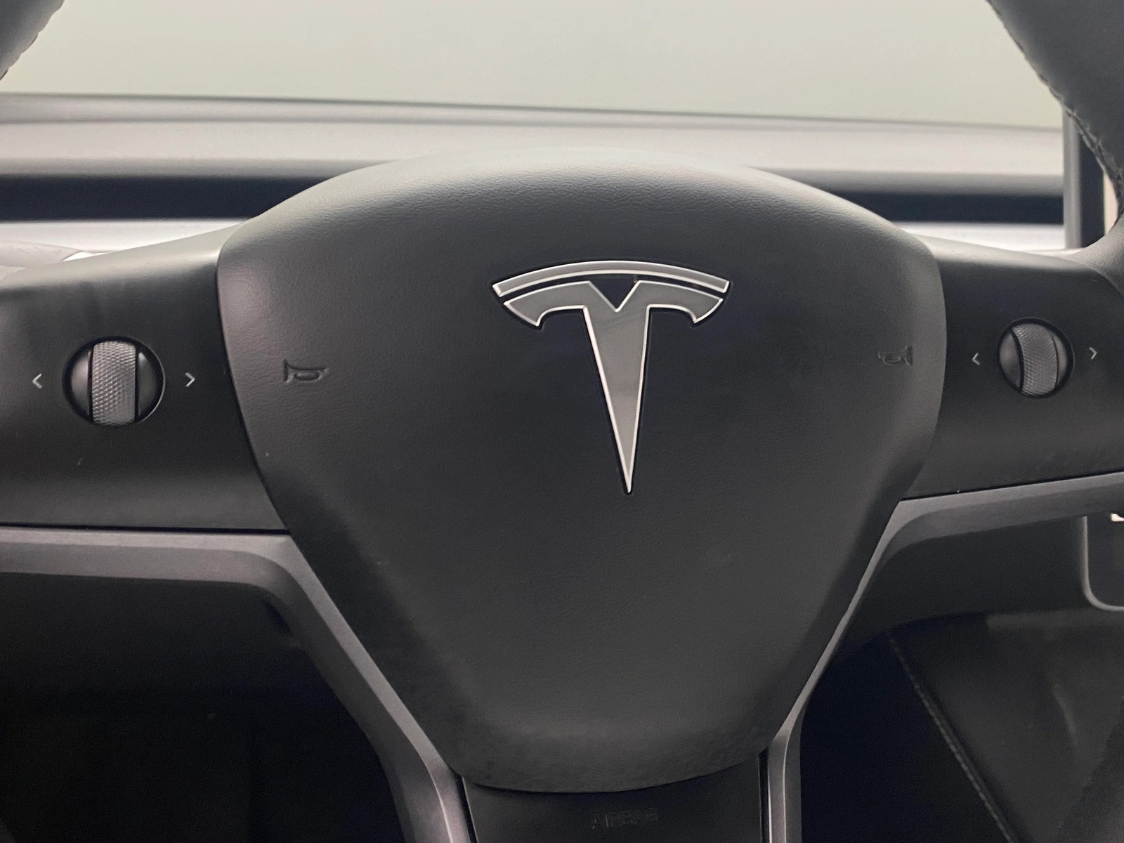 Thumbnail: 2024 Tesla Model Y - 3