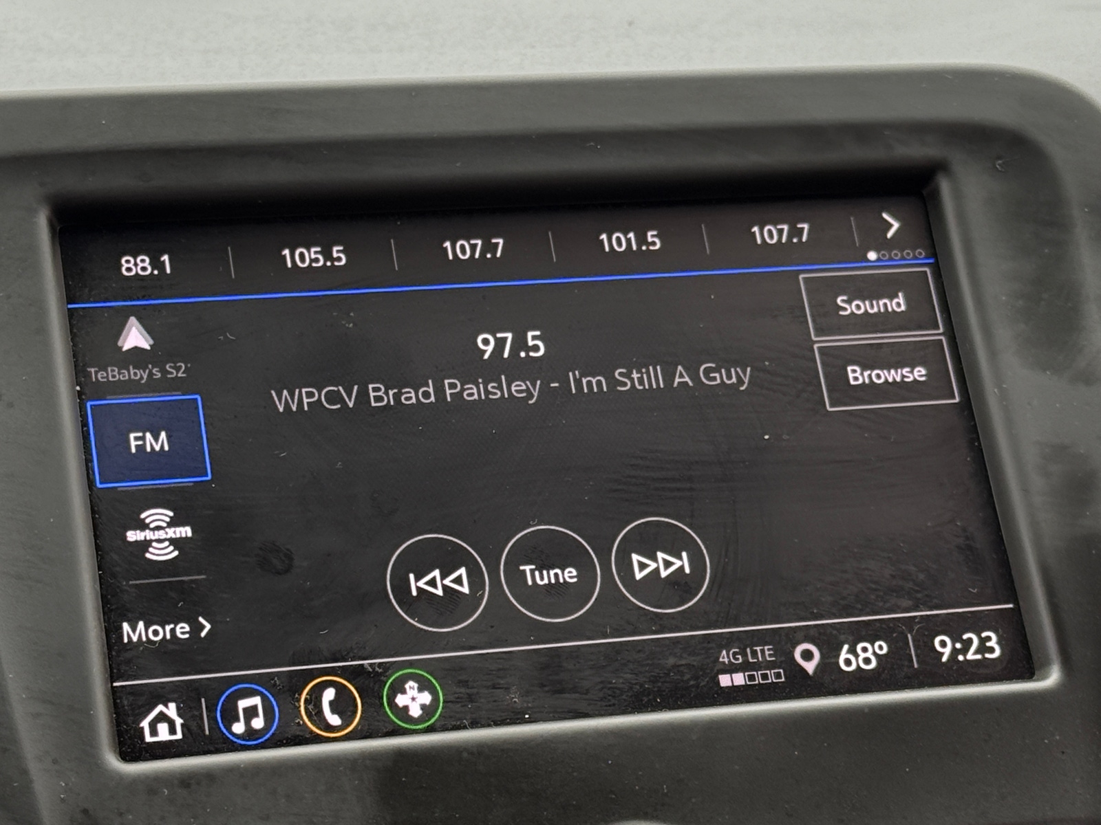 Thumbnail: 2023 Chevrolet Equinox - 4