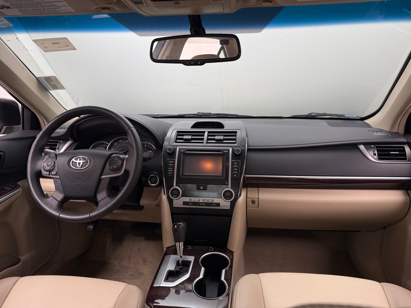 Thumbnail: 2013 Toyota Camry - 3