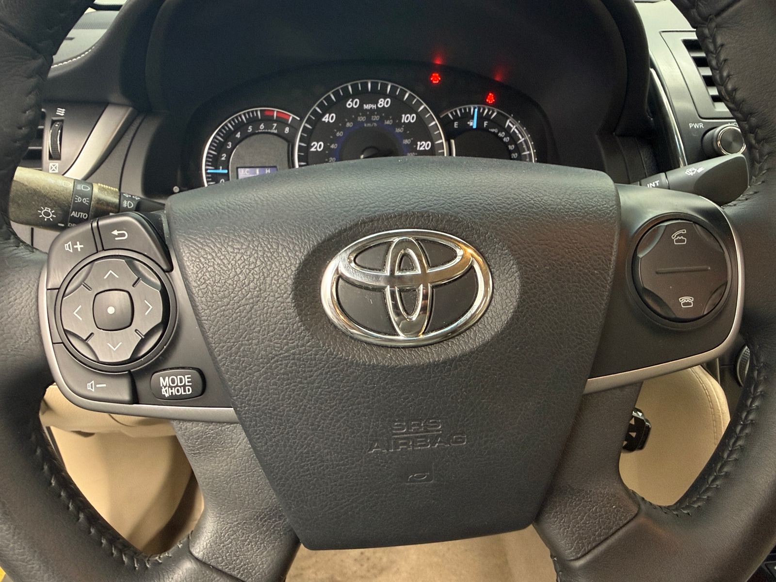 Thumbnail: 2013 Toyota Camry - 5