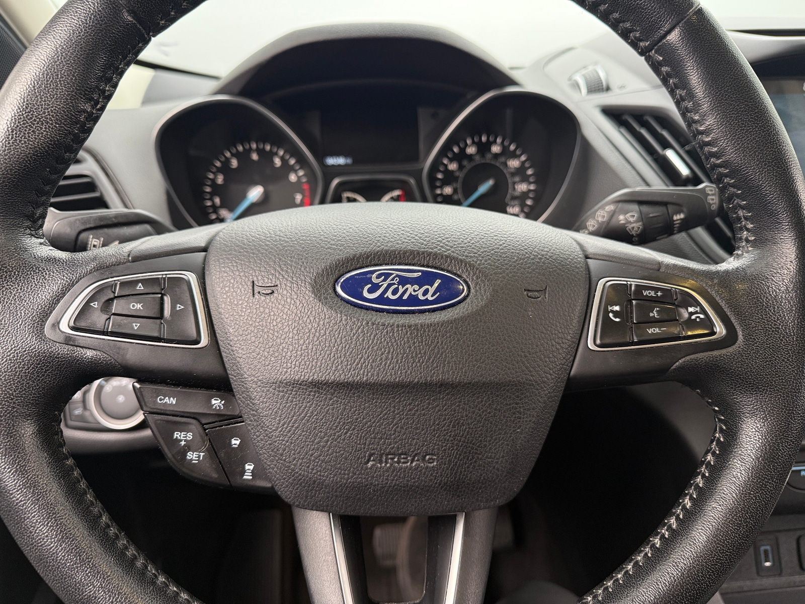 Thumbnail: 2018 Ford Escape - 4