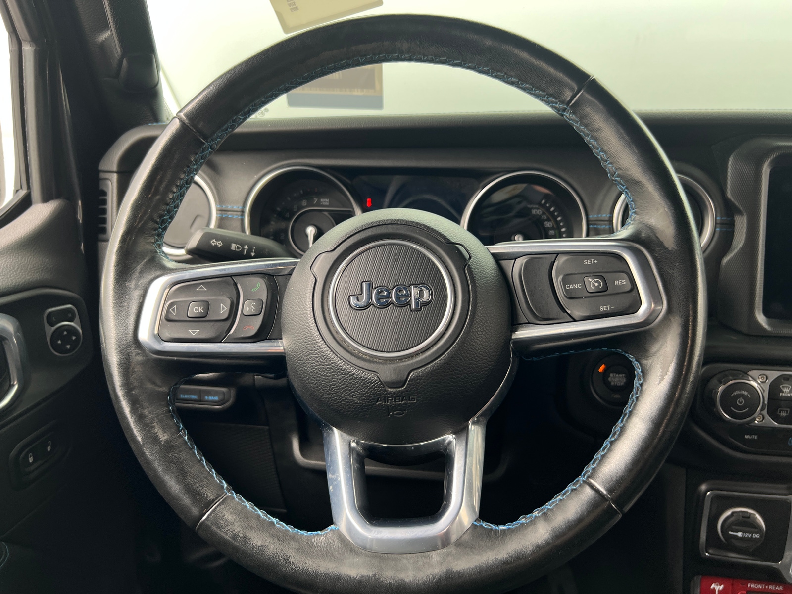 Thumbnail: 2022 Jeep Wrangler - 4