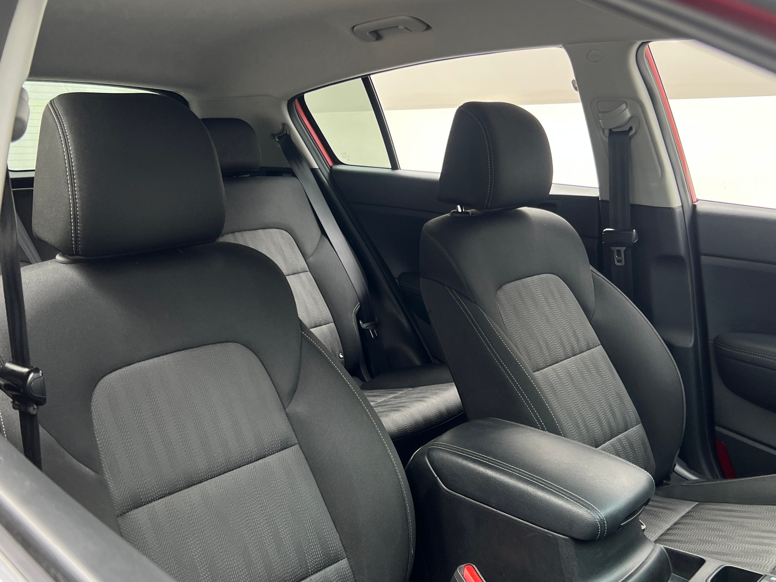 Thumbnail: 2022 Kia Sportage - 2