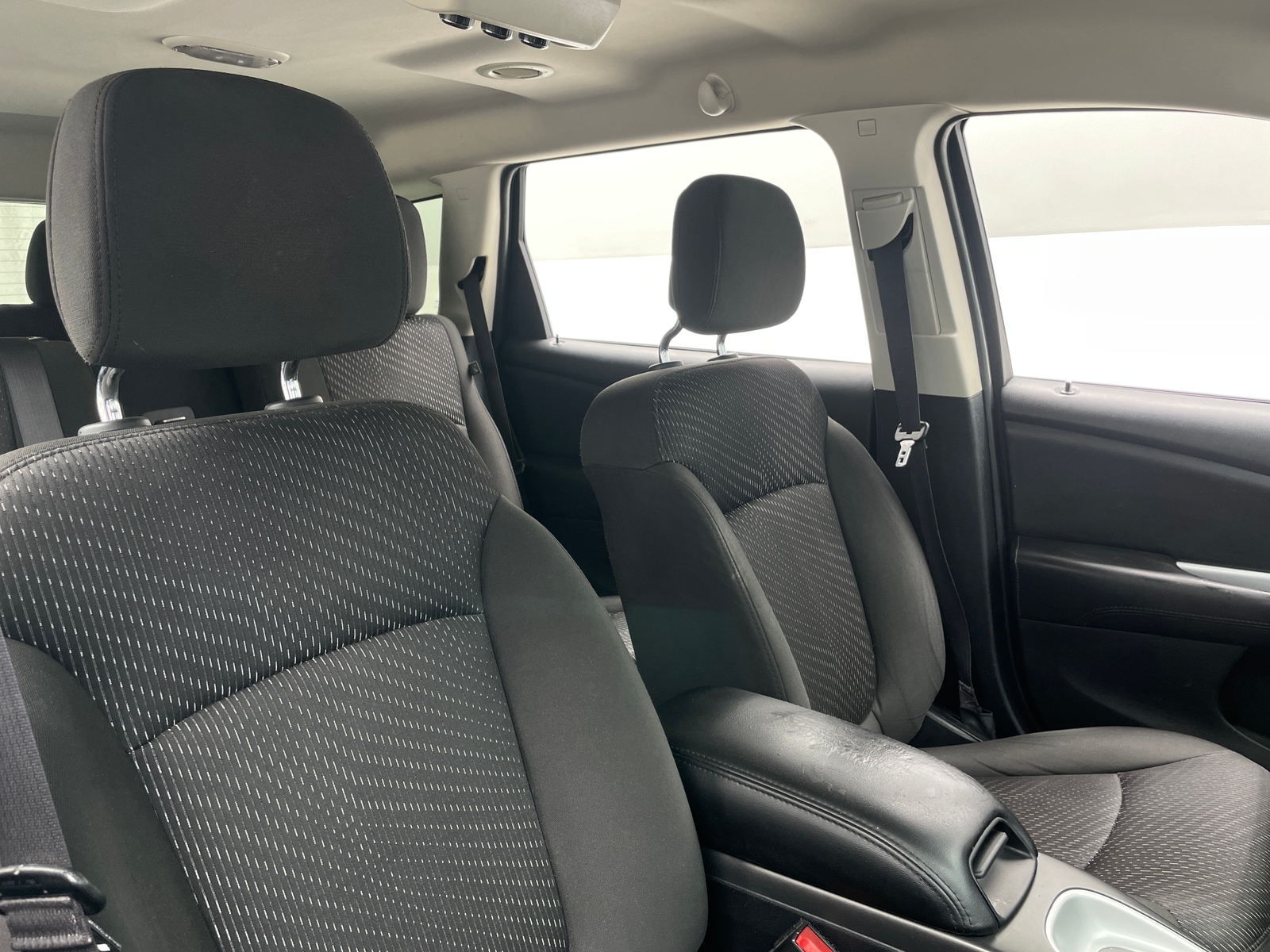 Thumbnail: 2017 Dodge Journey - 2