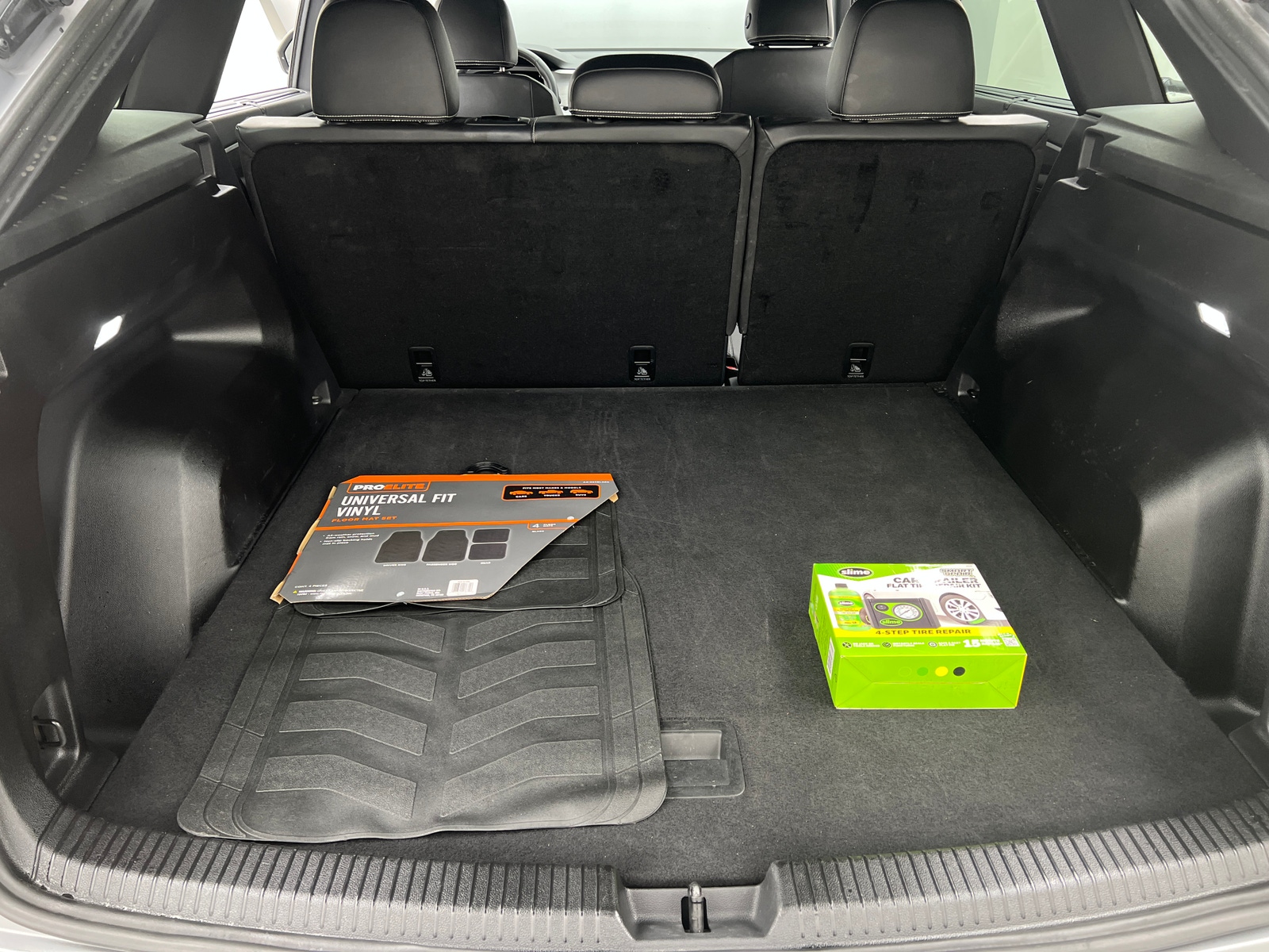 Thumbnail: 2024 Volkswagen Atlas - 6