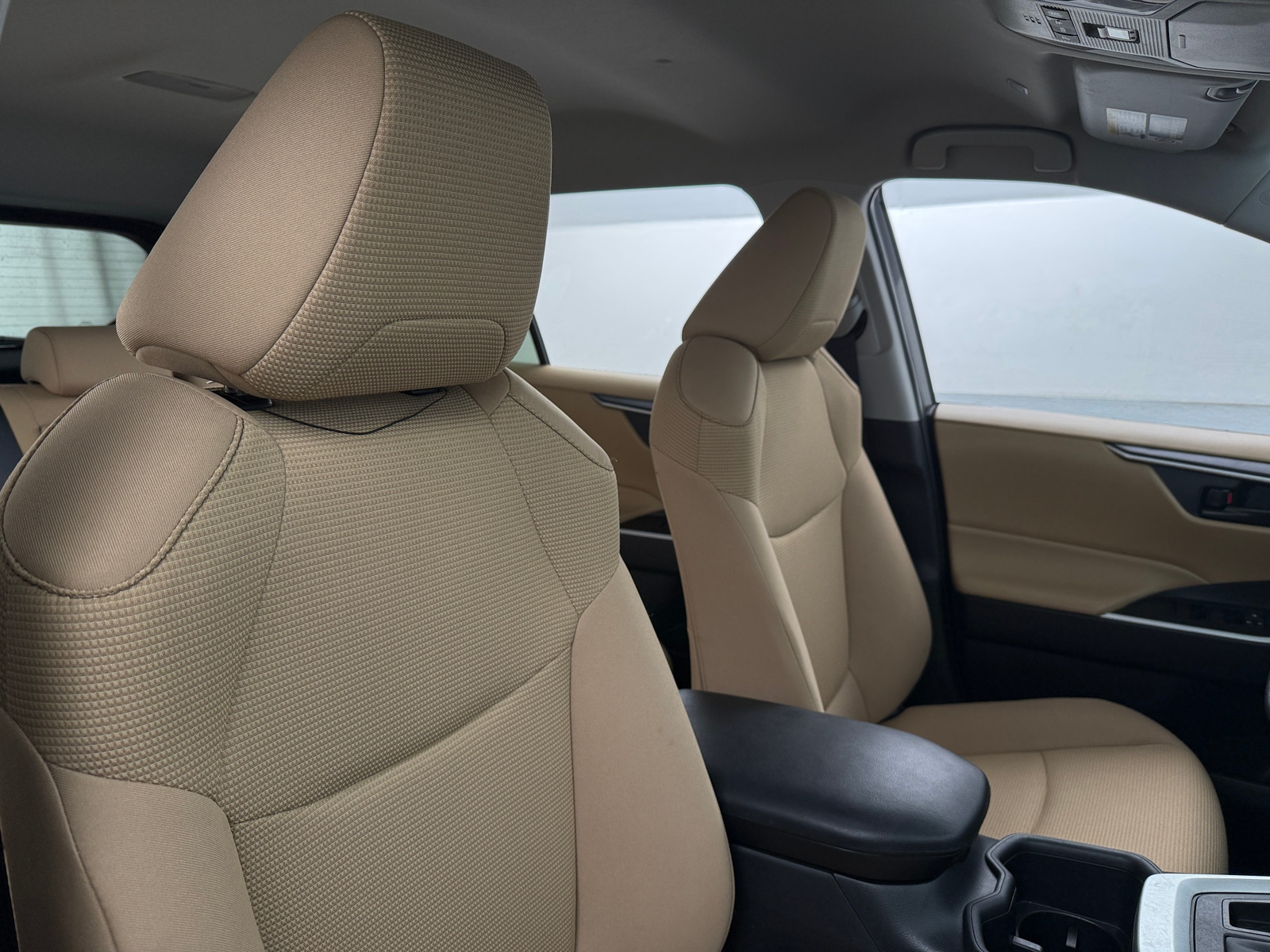 Thumbnail: 2025 Toyota RAV4 - 2