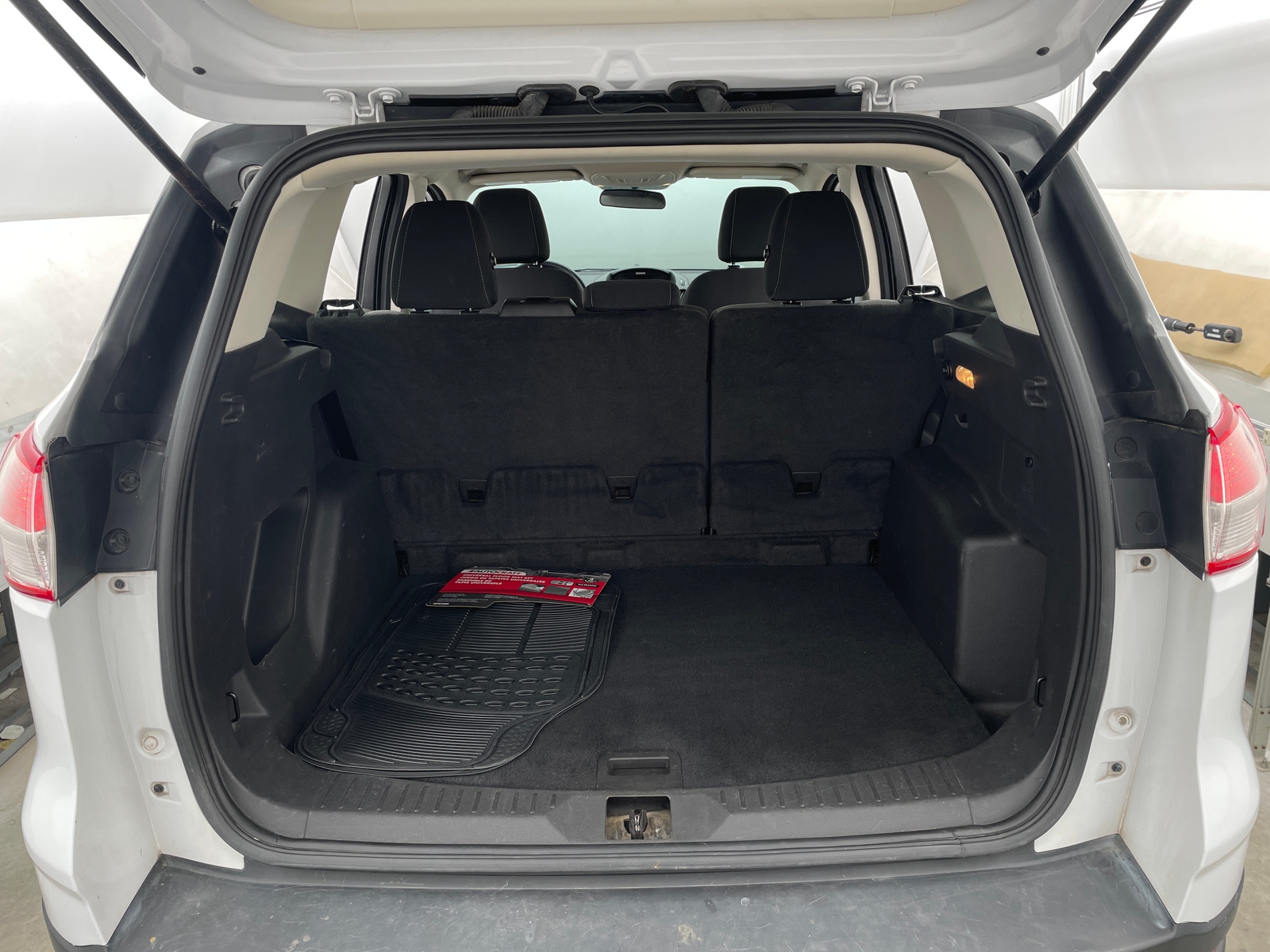 Thumbnail: 2016 Ford Escape - 7