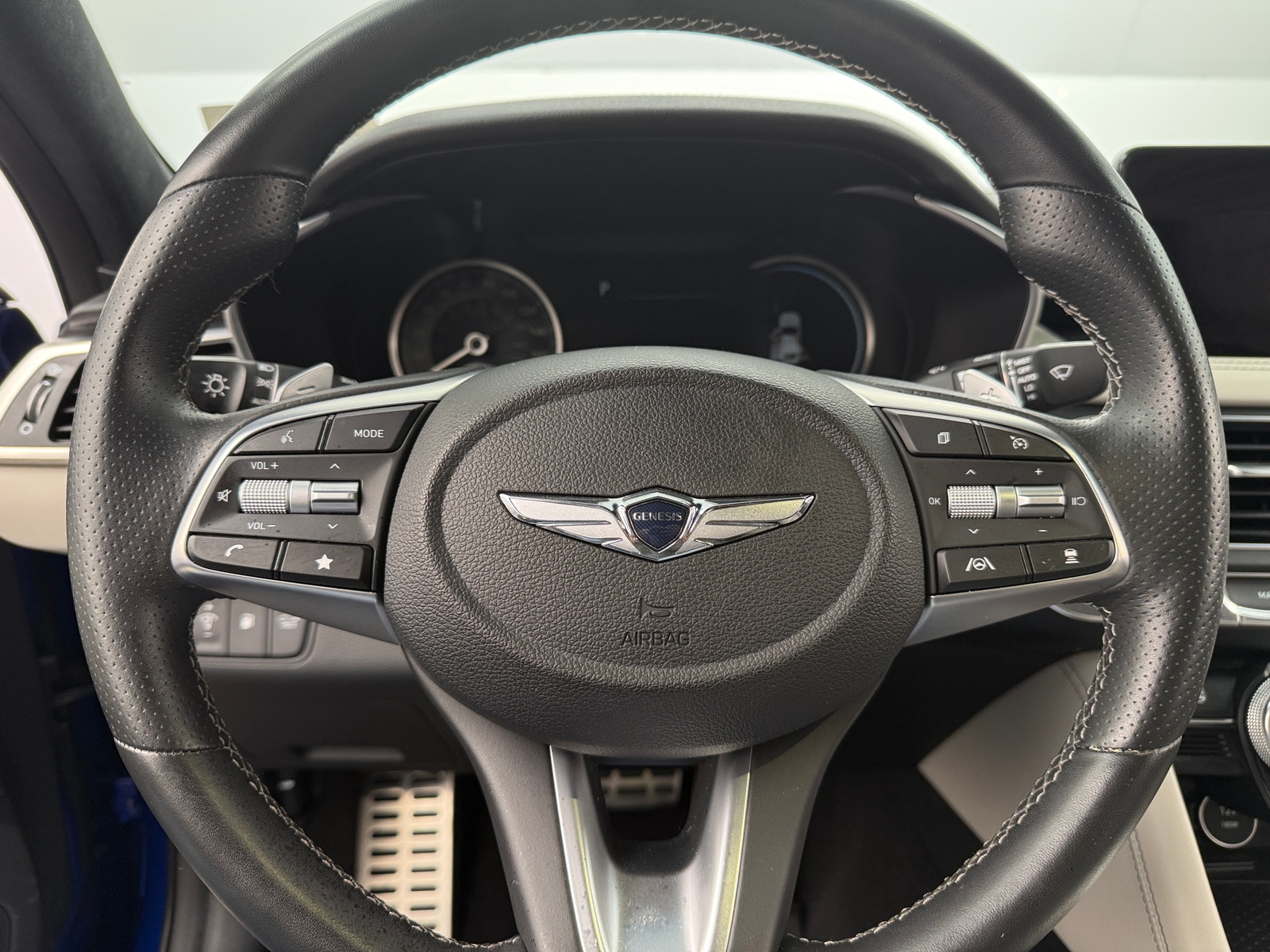 Thumbnail: 2023 Genesis G70 - 4