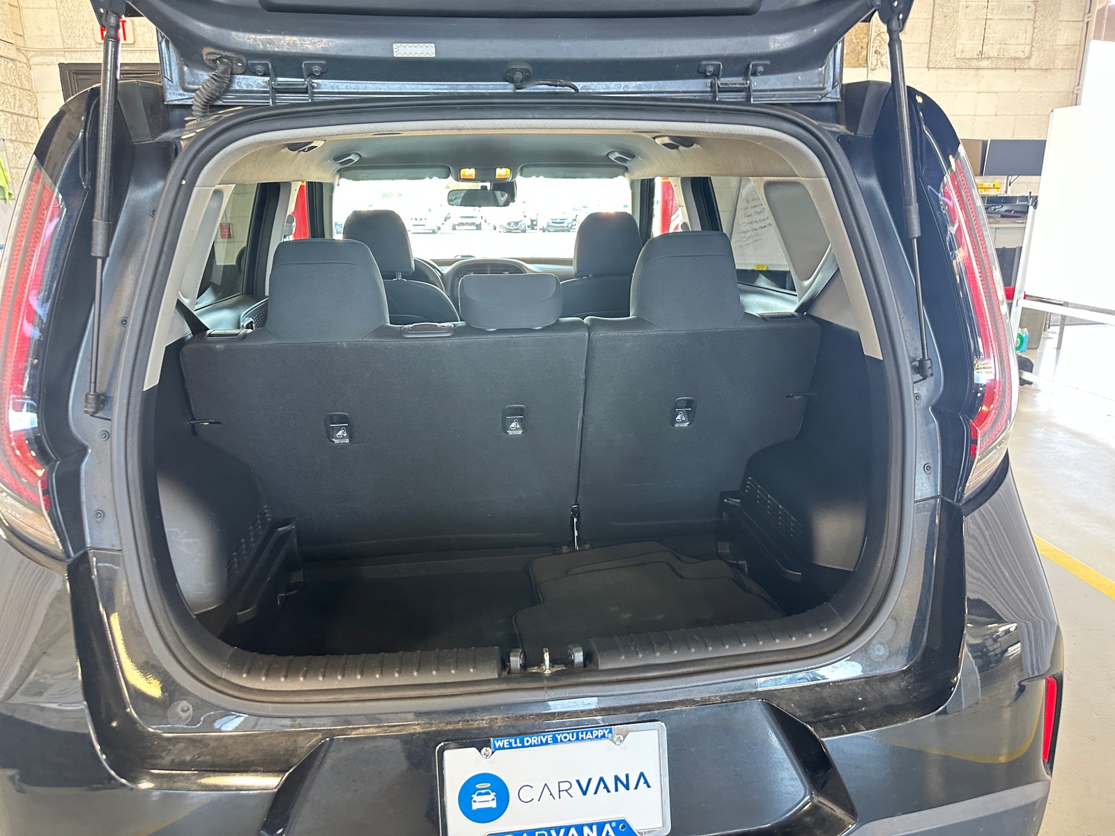 Thumbnail: 2023 Kia Soul - 7