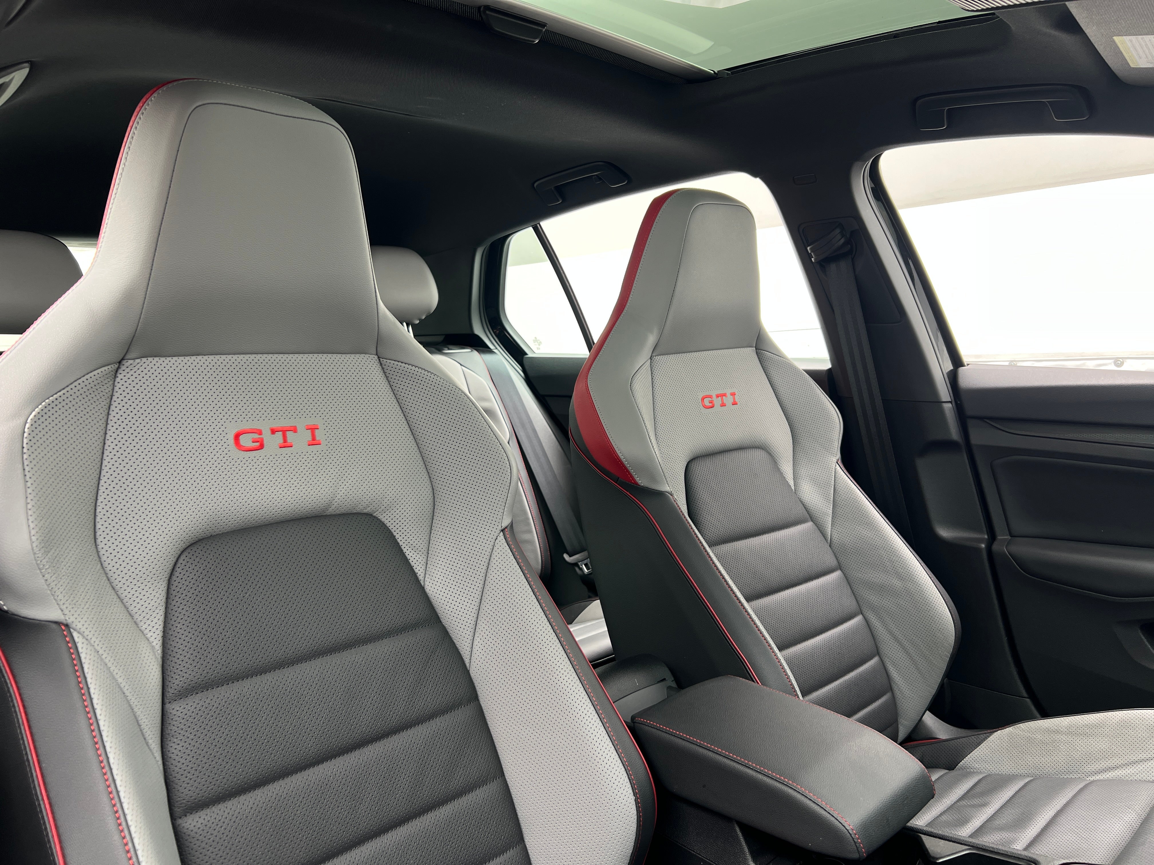 2024 Volkswagen Golf GTI