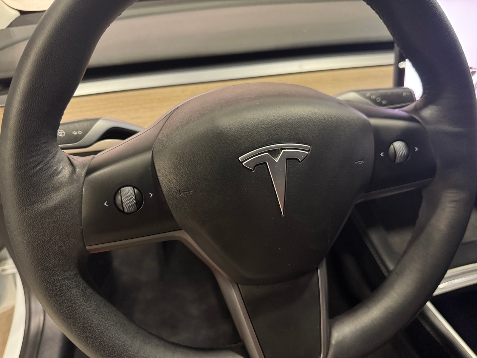 Thumbnail: 2022 Tesla Model 3 - 4