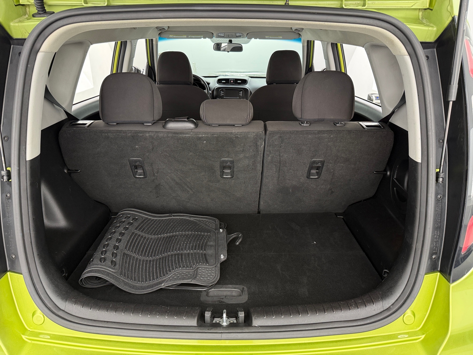 Thumbnail: 2018 Kia Soul - 7