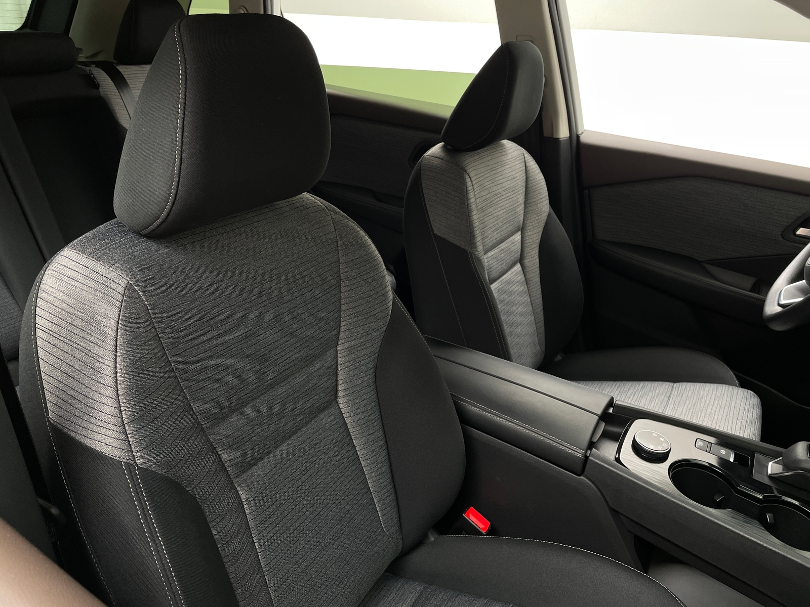 Thumbnail: 2023 Nissan Rogue - 2