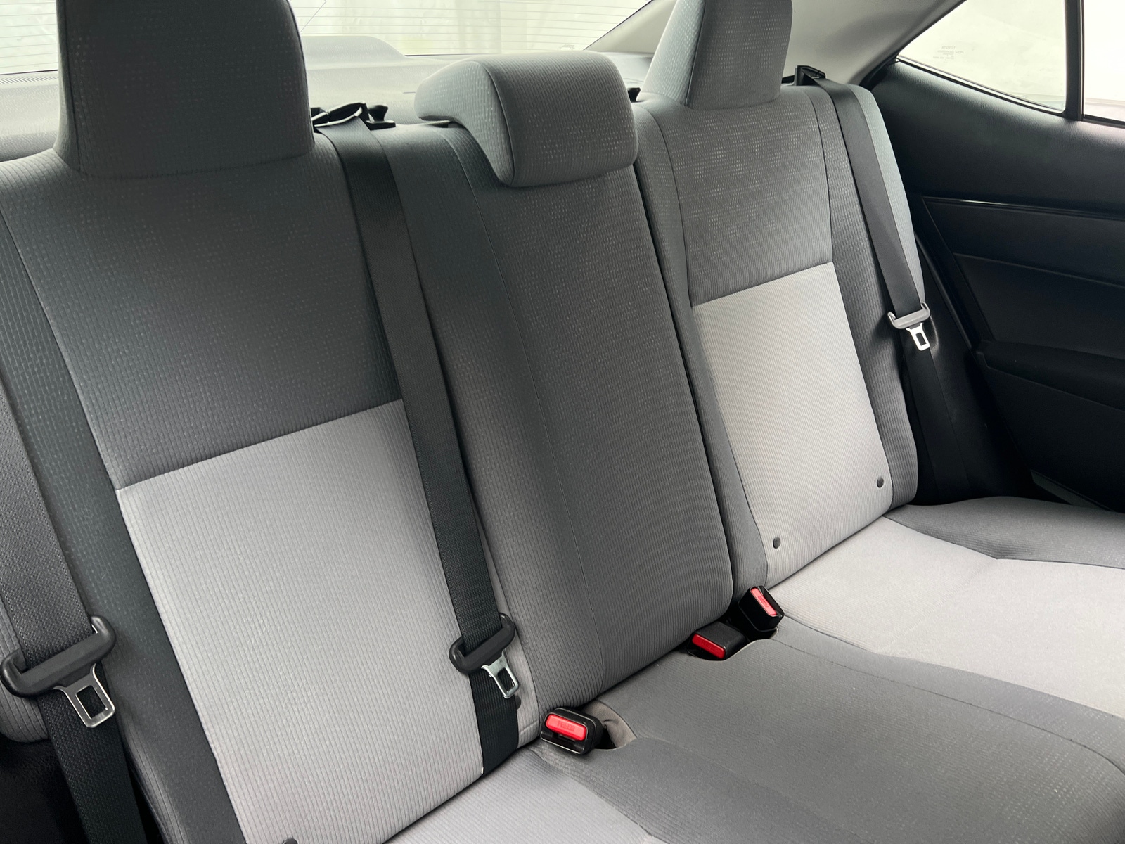 Thumbnail: 2017 Toyota Corolla - 6