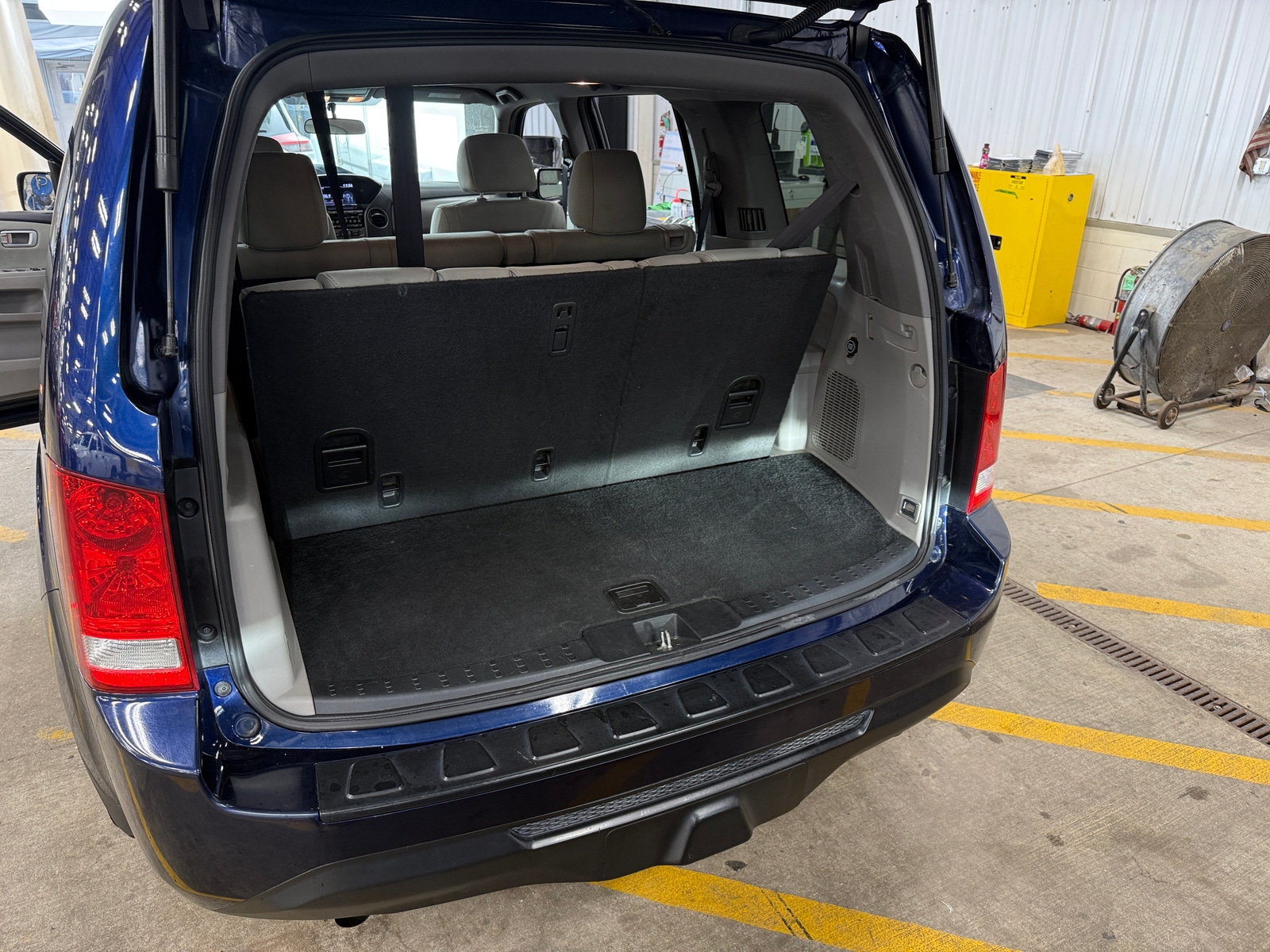 Thumbnail: 2015 Honda Pilot - 7