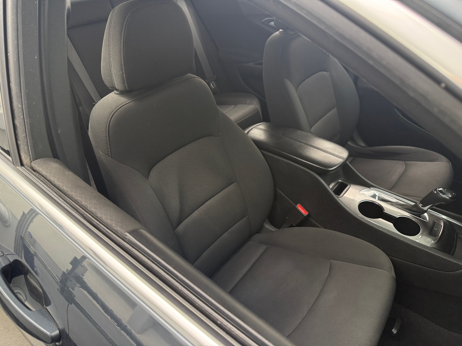 Thumbnail: 2020 Chevrolet Malibu - 2