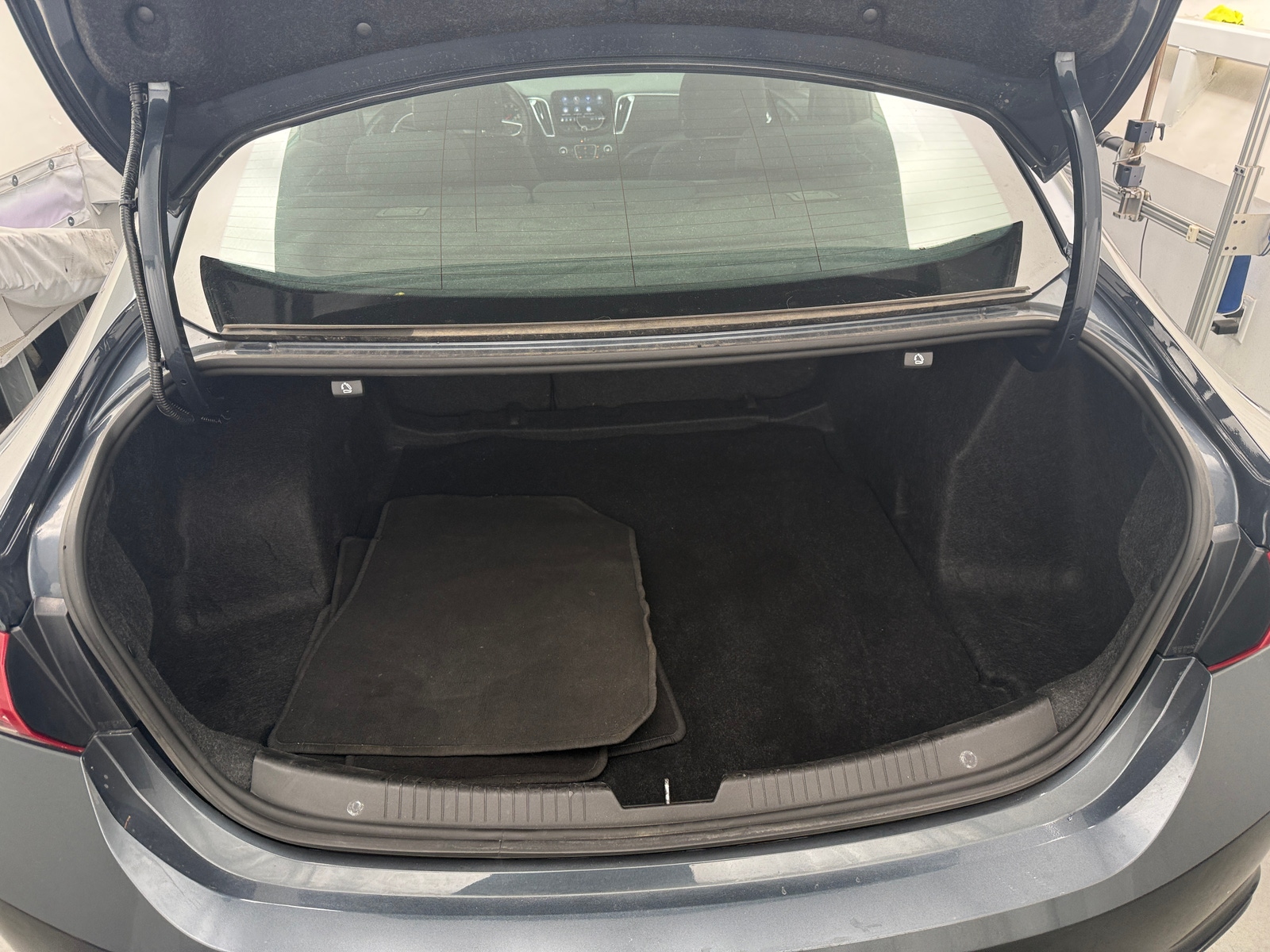 Thumbnail: 2020 Chevrolet Malibu - 7