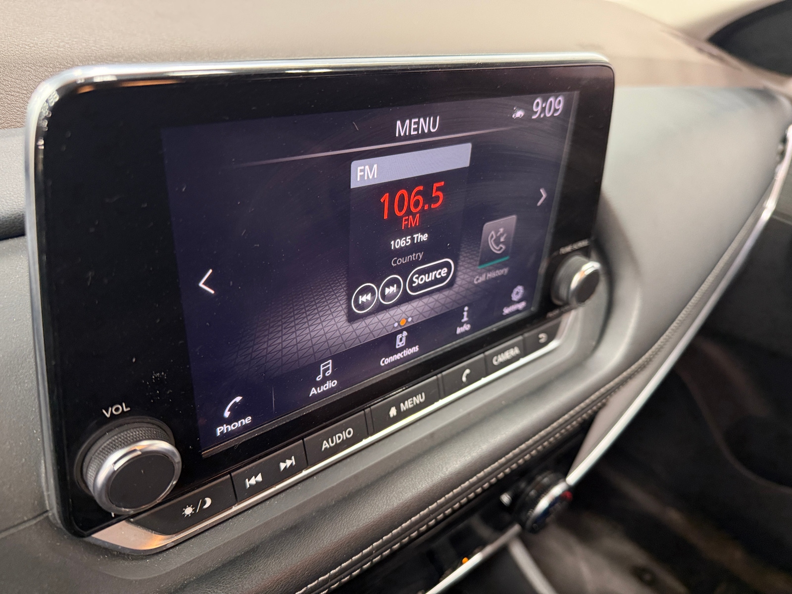 Thumbnail: 2022 Nissan Rogue - 4